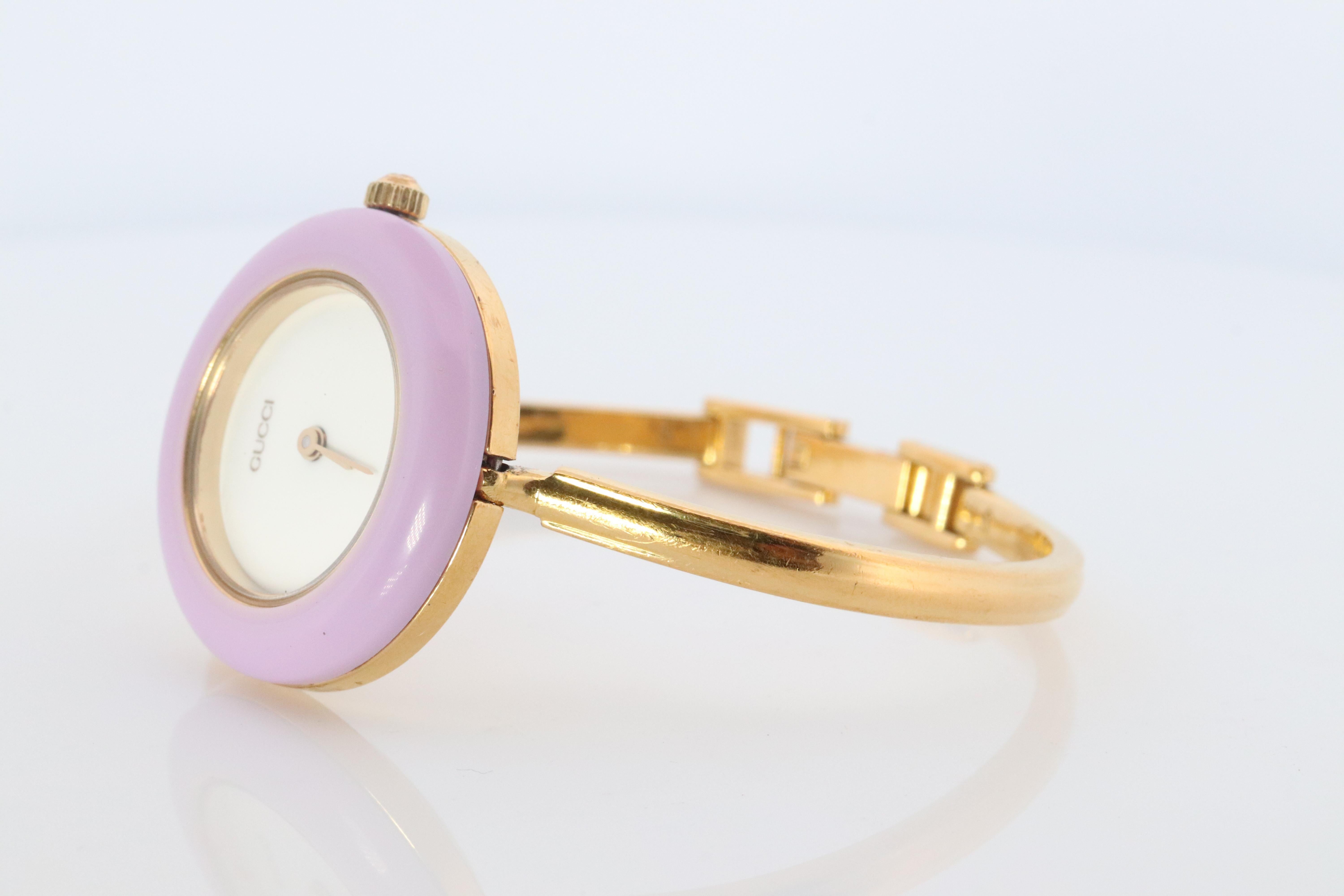 Modern Vintage GUCCI Quartz 11/12.2  Watch. Gucci Ladies Bangle Interchange Bezel watch