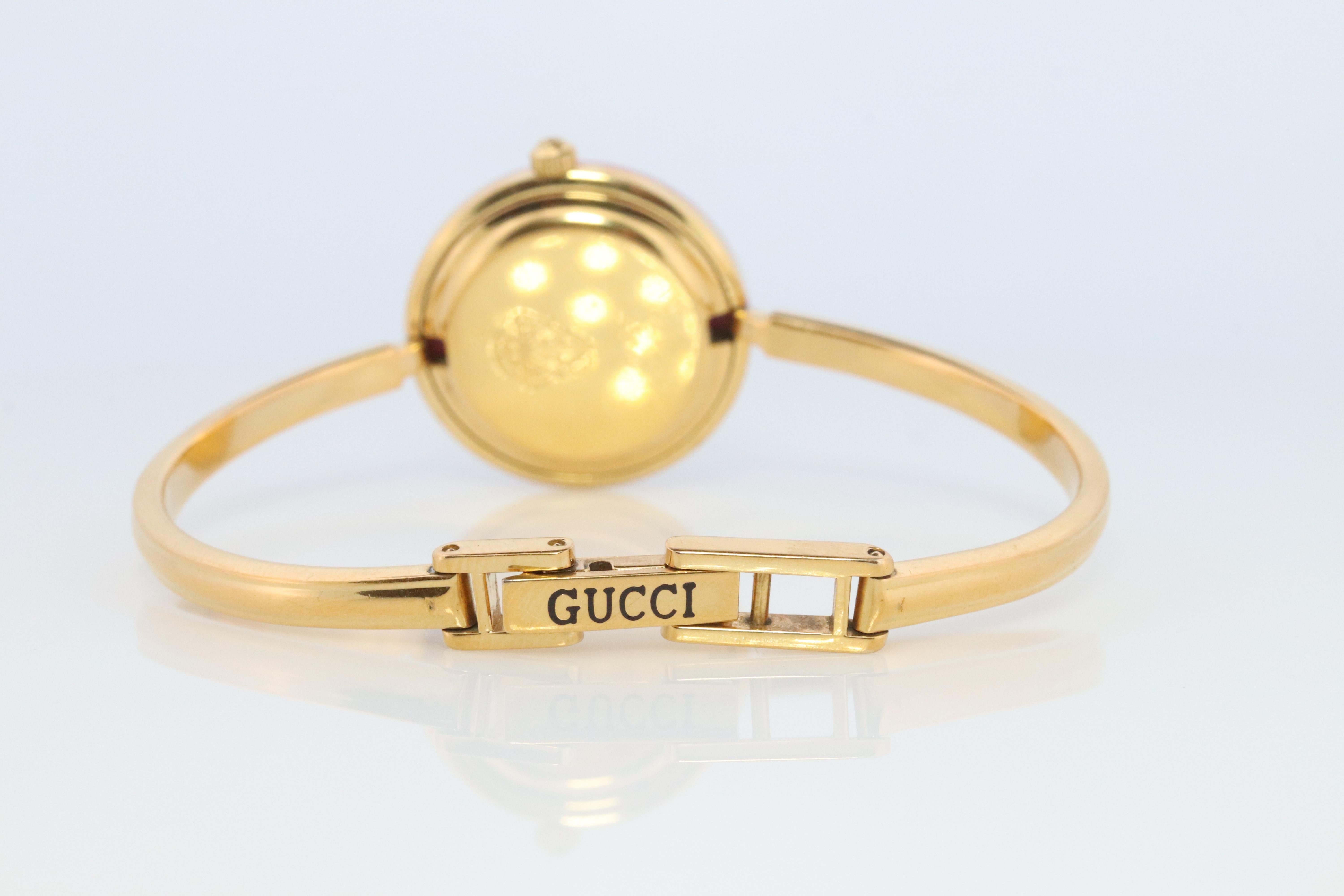 Women's Vintage GUCCI Quartz 11/12.2  Watch. Gucci Ladies Bangle Interchange Bezel watch