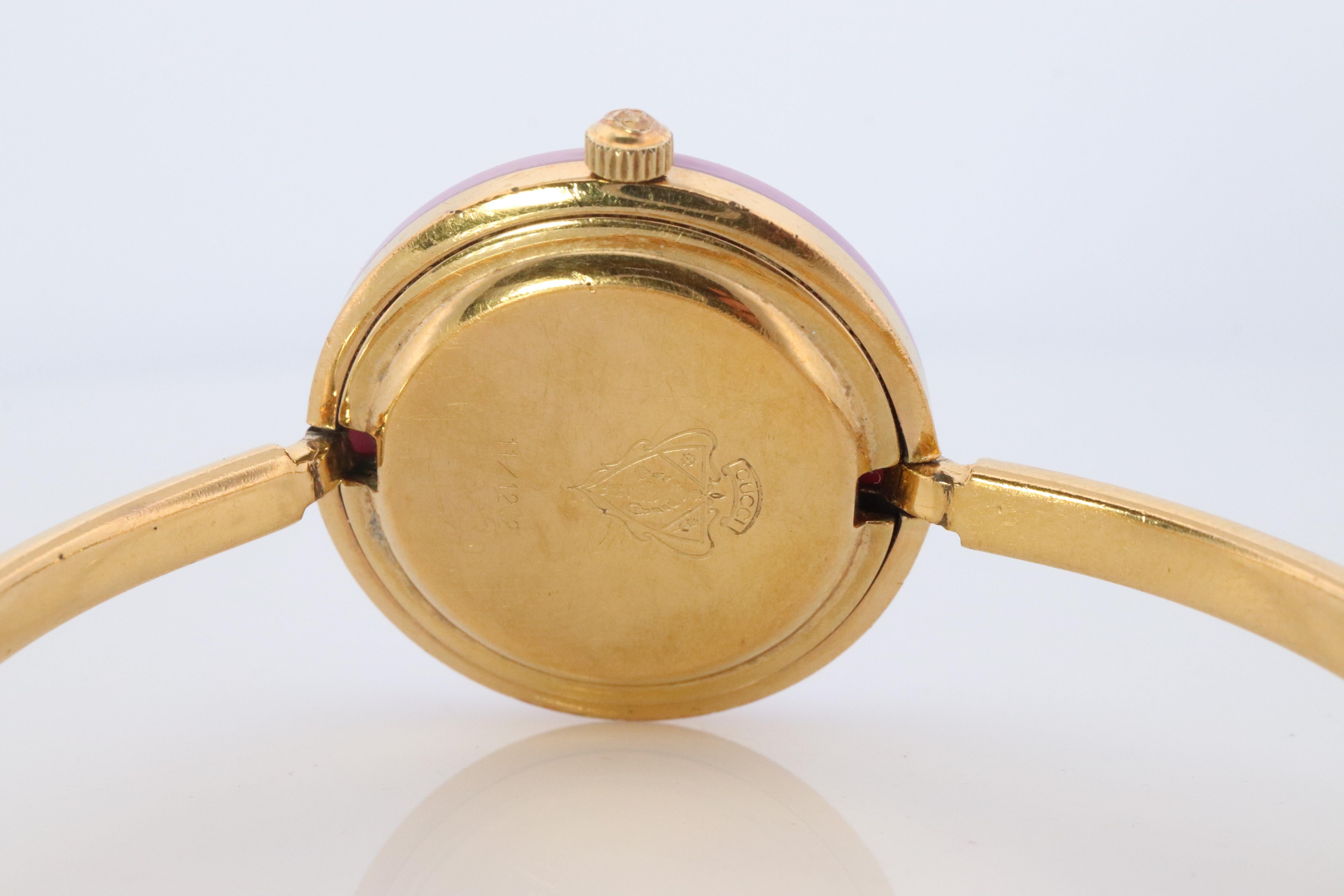 Women's Vintage GUCCI Quartz 11/12.2  Watch. Gucci Ladies Bangle Interchange Bezel watch