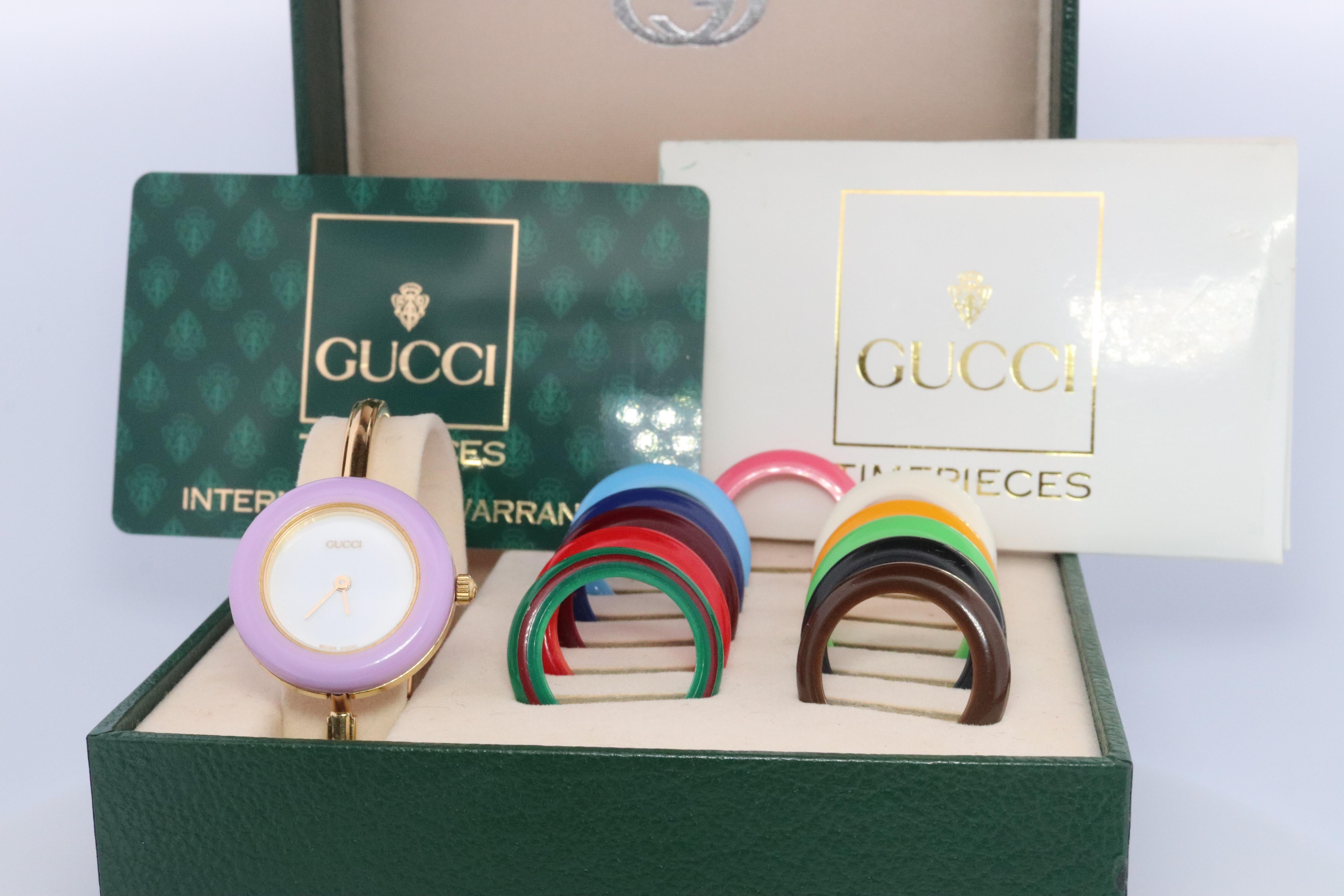 Vintage GUCCI Quartz 11/12.2  Watch. Gucci Ladies Bangle Interchange Bezel watch 2