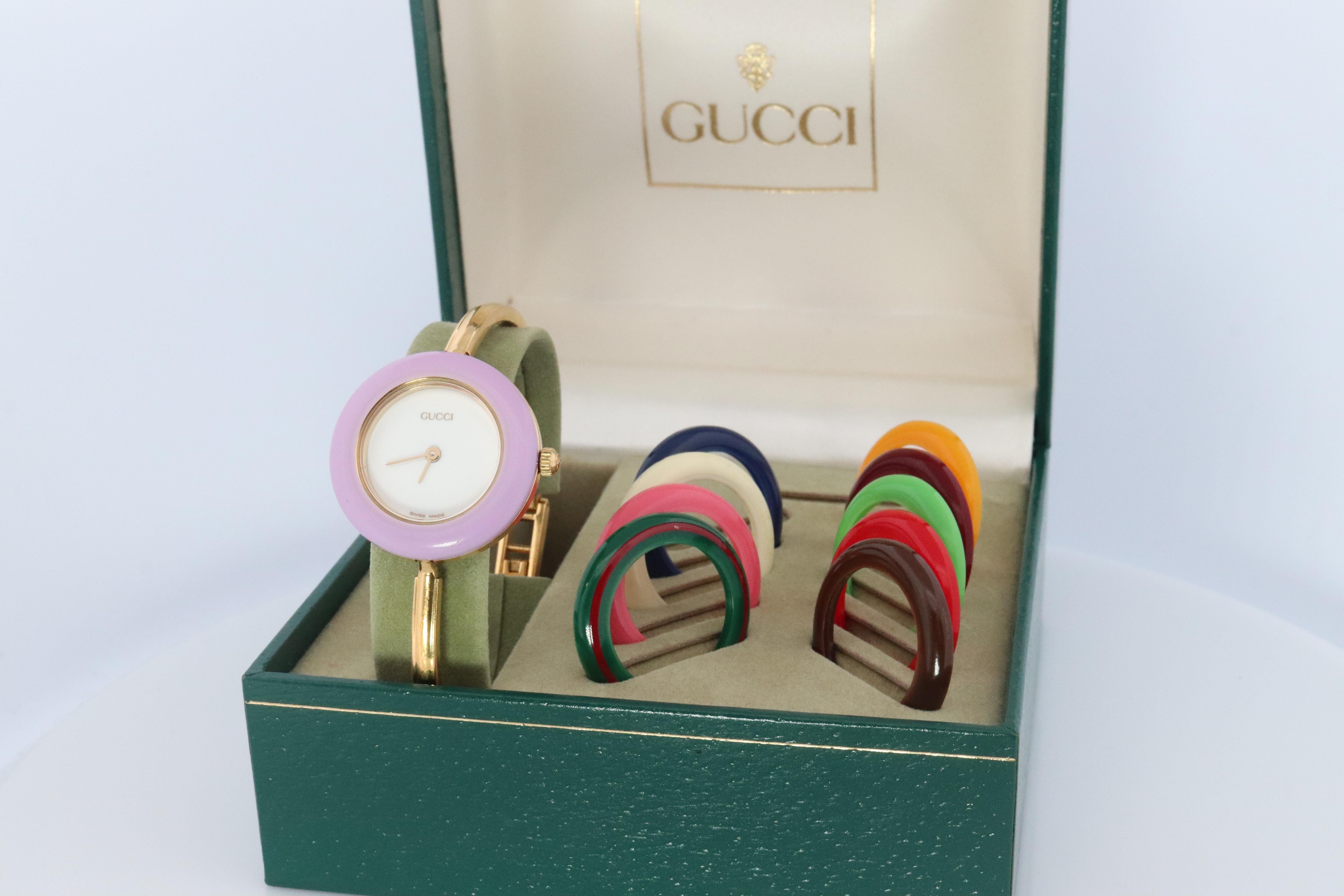 Vintage GUCCI Quartz 11/12.2  Watch. Gucci Ladies Bangle Interchange Bezel watch 2