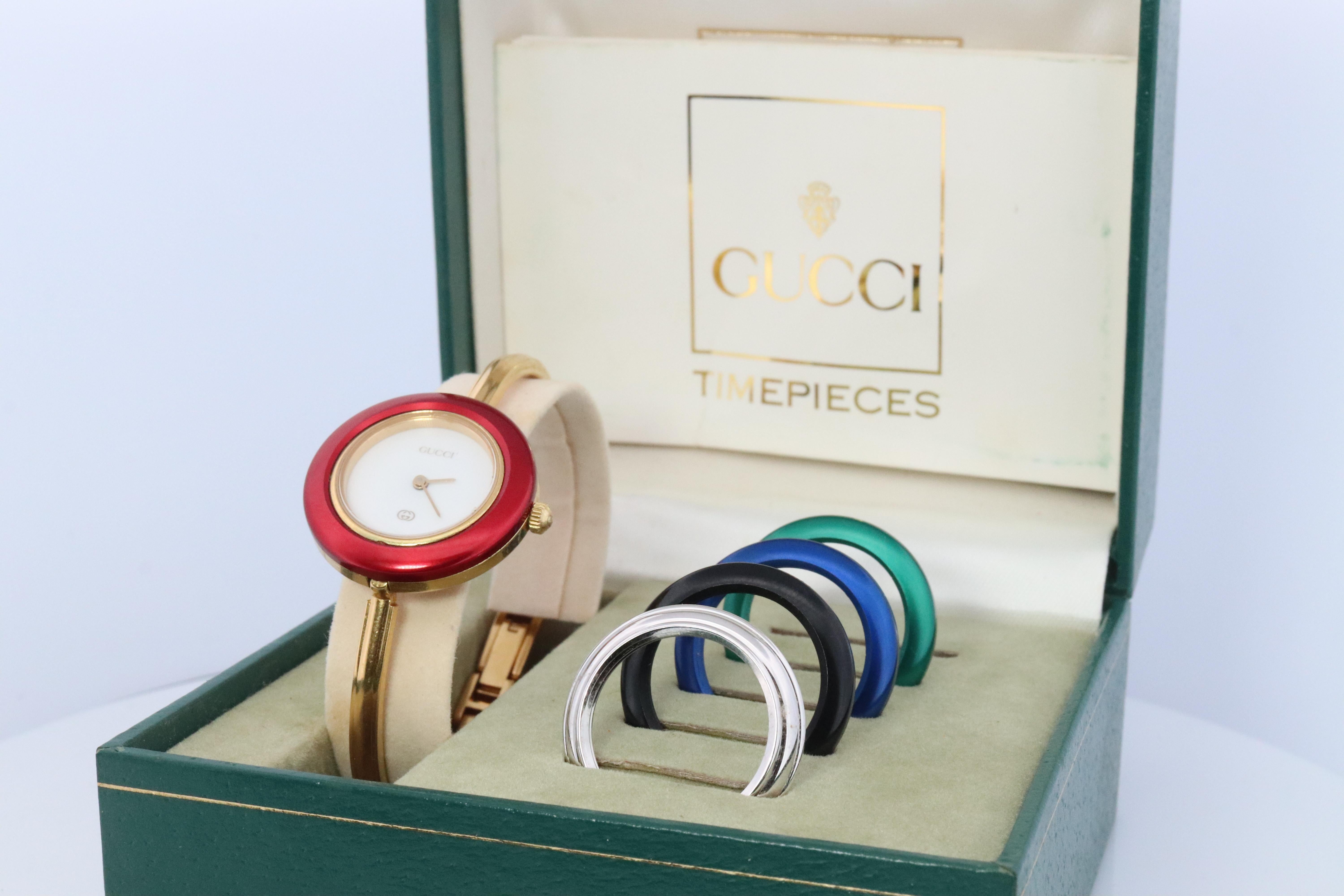 Vintage GUCCI Quarz 1100L Uhr Farbe Bezels Gucci Damen Armreif Armbanduhr, Vintage 4