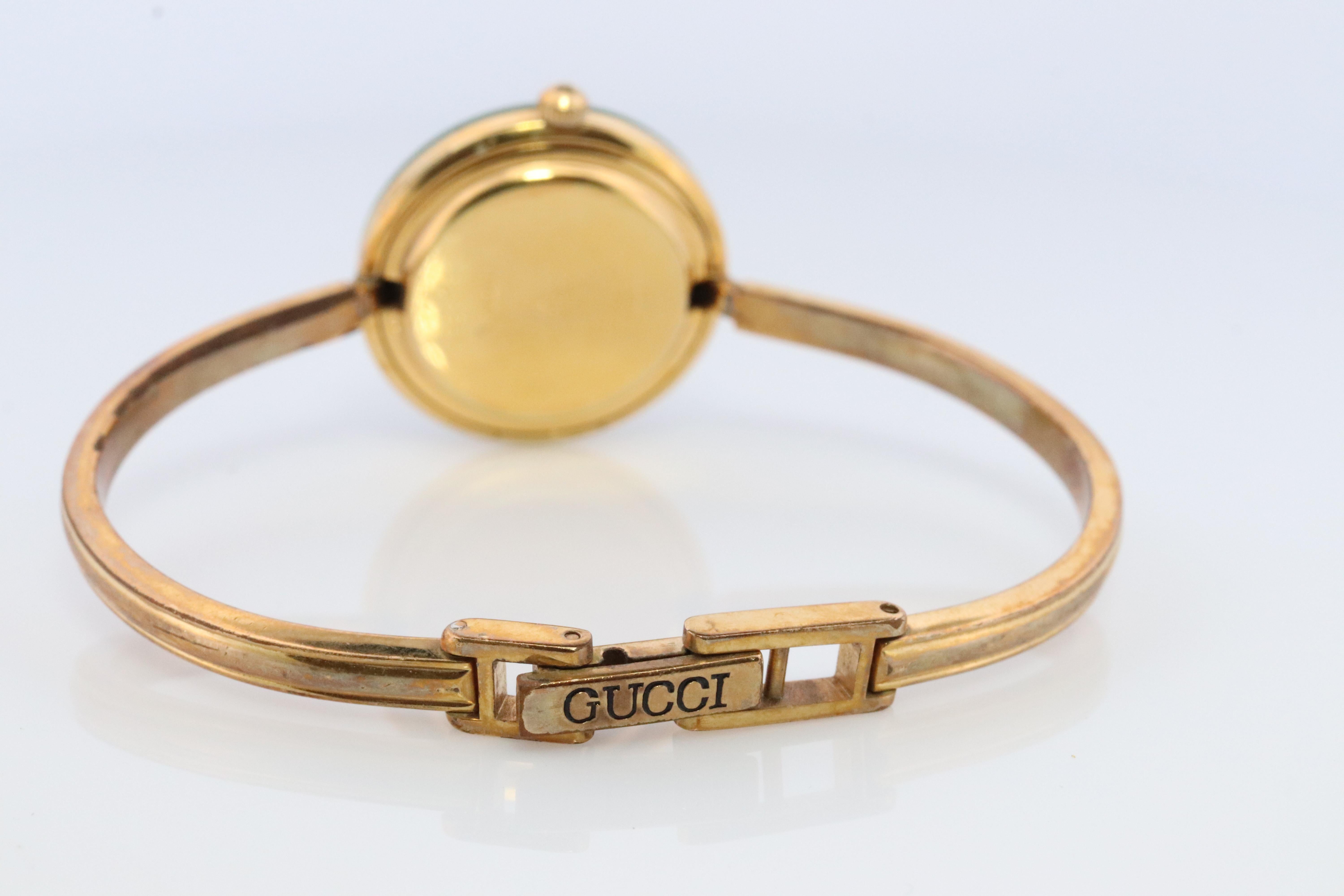 Vintage GUCCI Quarz 1100L Uhr Zeitmesser. Gucci Damenarmbanduhr mit Box 3