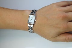 Vintage GUCCI Quartz 1800L  Watch. Gucci Ladies Silver Tone White Dial.