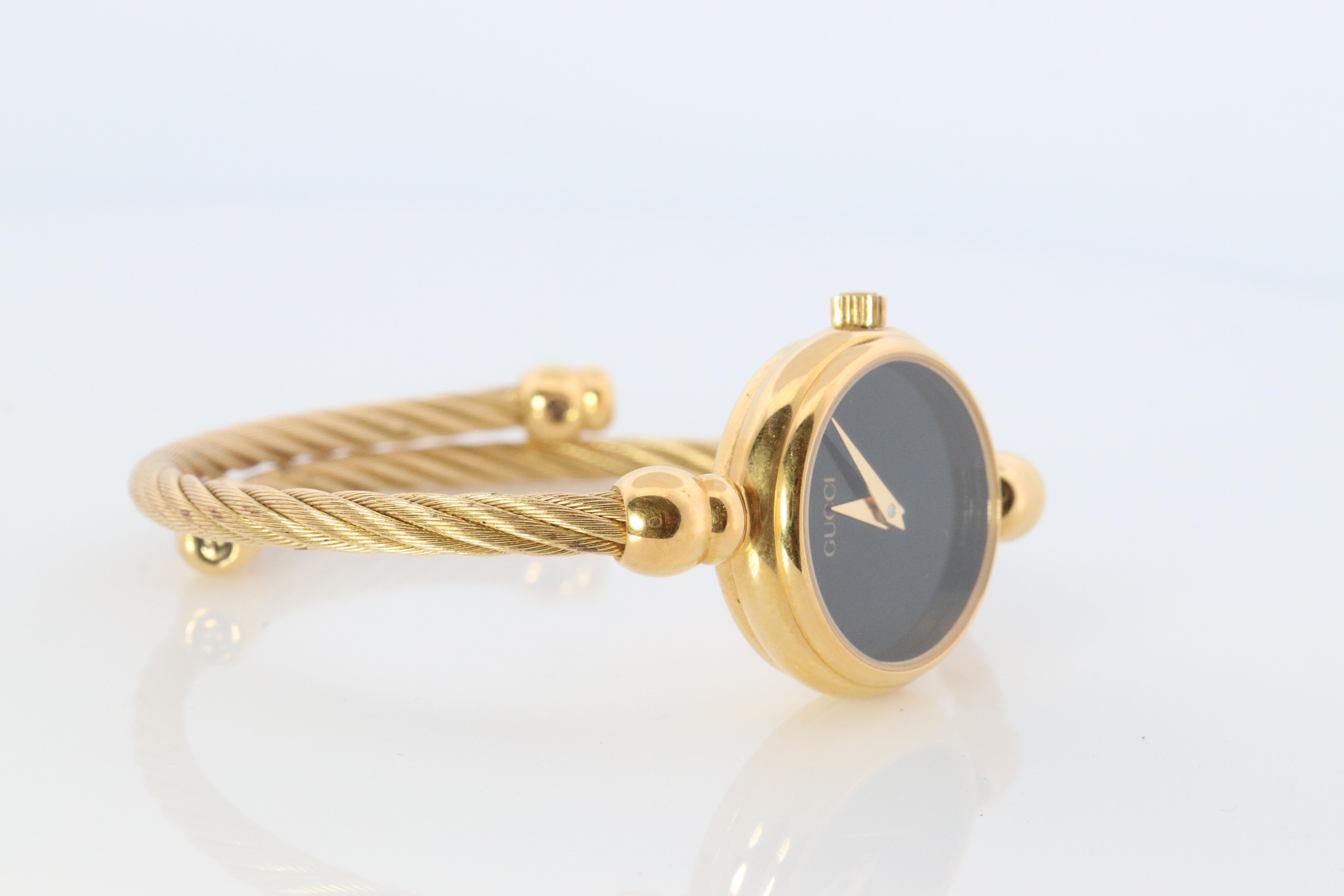 Modern Vintage GUCCI Quartz 2700.2.L  Watch. Gucci Ladies Bangle Gold Tone Wristwatch