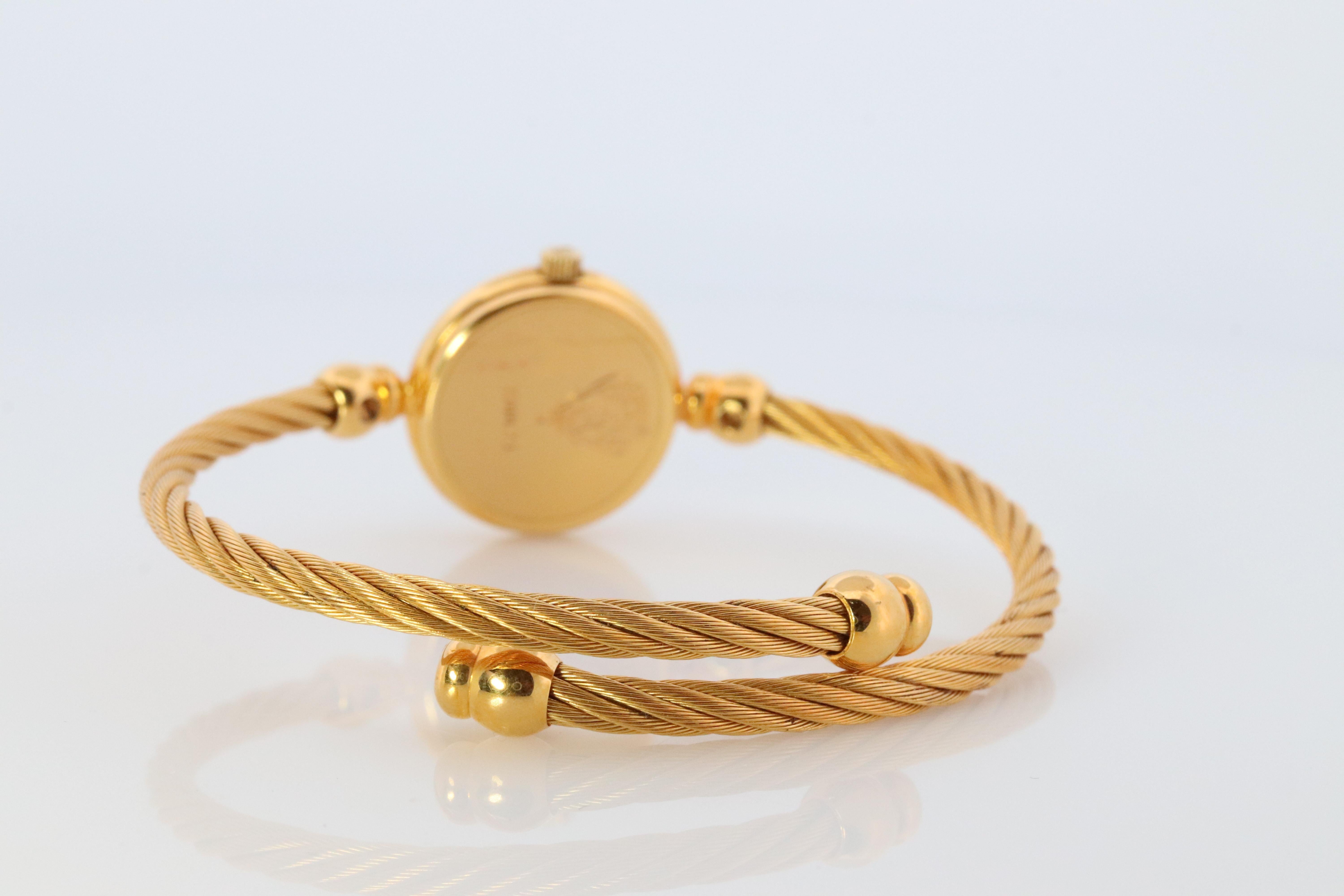 Vintage GUCCI Quarz 2700.2.L, Vintage  Beobachten. Gucci Damen Armreif Goldton Armbanduhr 3