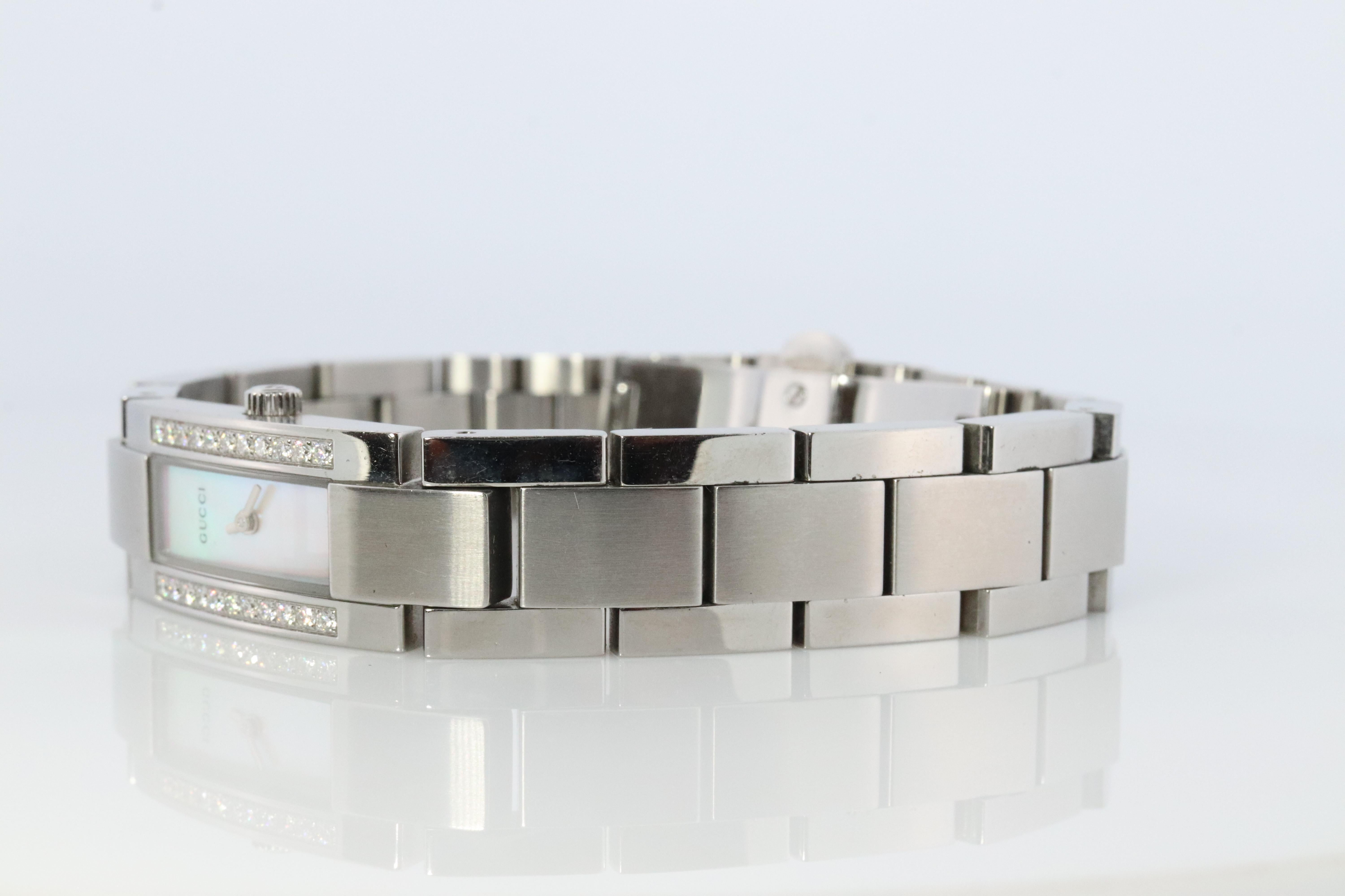 Modern Vintage GUCCI Quartz 4600L Watch. Gucci Diamond MOP Ladies. Box and Papers For Sale