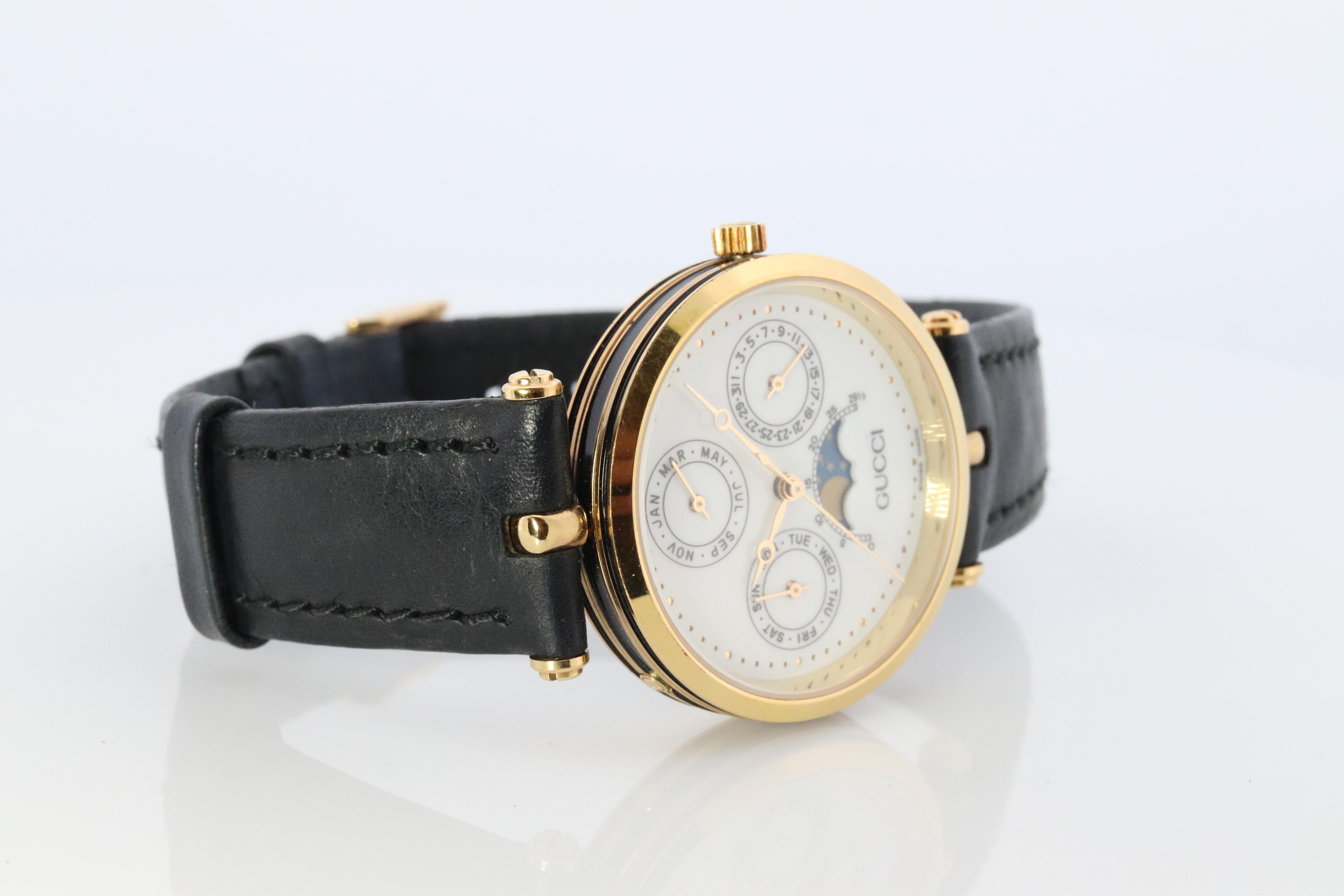 Modern Vintage Gucci Quartz Leather Watch. 2000m Gucci Watch. Calendar Moon Phase