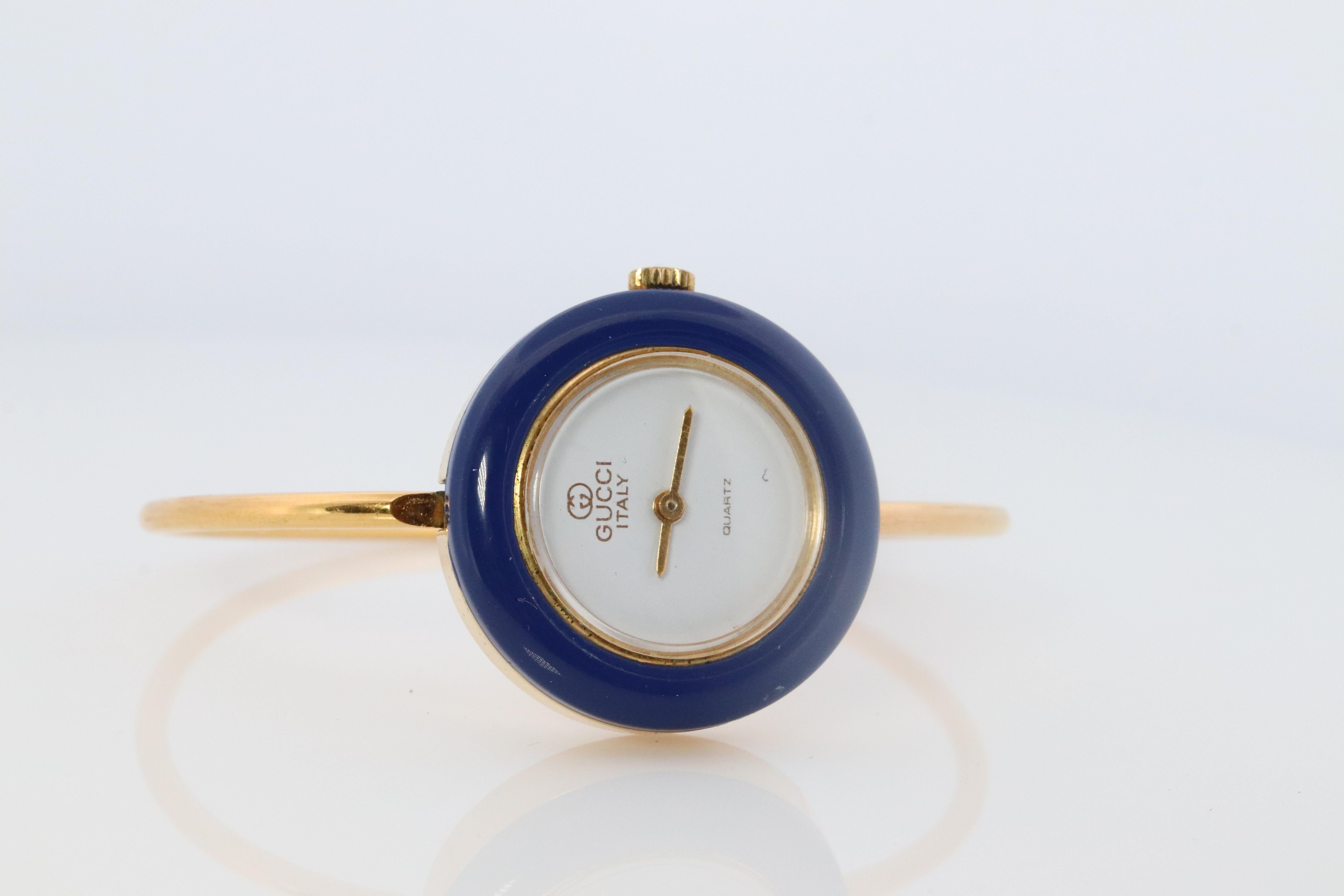 Moderno Orologio al quarzo Gucci vintage. RARO orologio Made in Italy Gucci Ladies Bangle Bezel