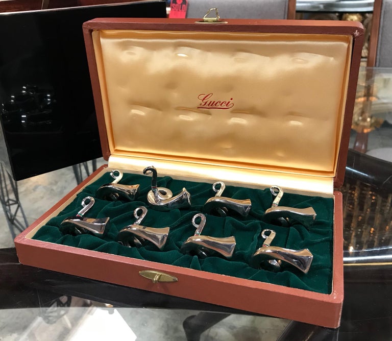 Vintage Gucci set of 8 place holders in the original box. Italy, 1970s
A set of eight figurative place card holder by Gucci.
Each signed Gucci Italy, dine in style with these whimsical silver plate holders.