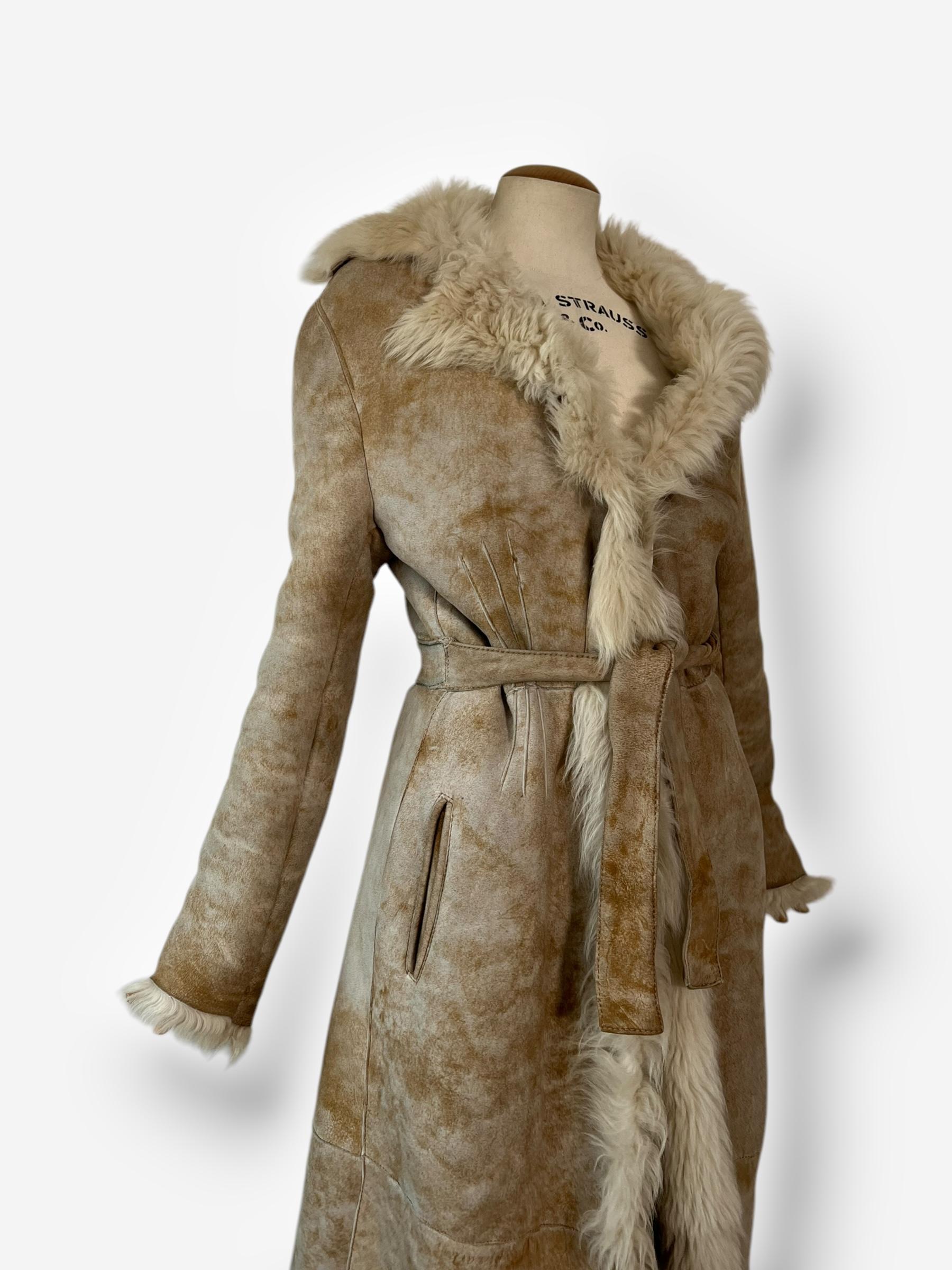 Women's Vintage Gucci Shearling Long Coat For Sale