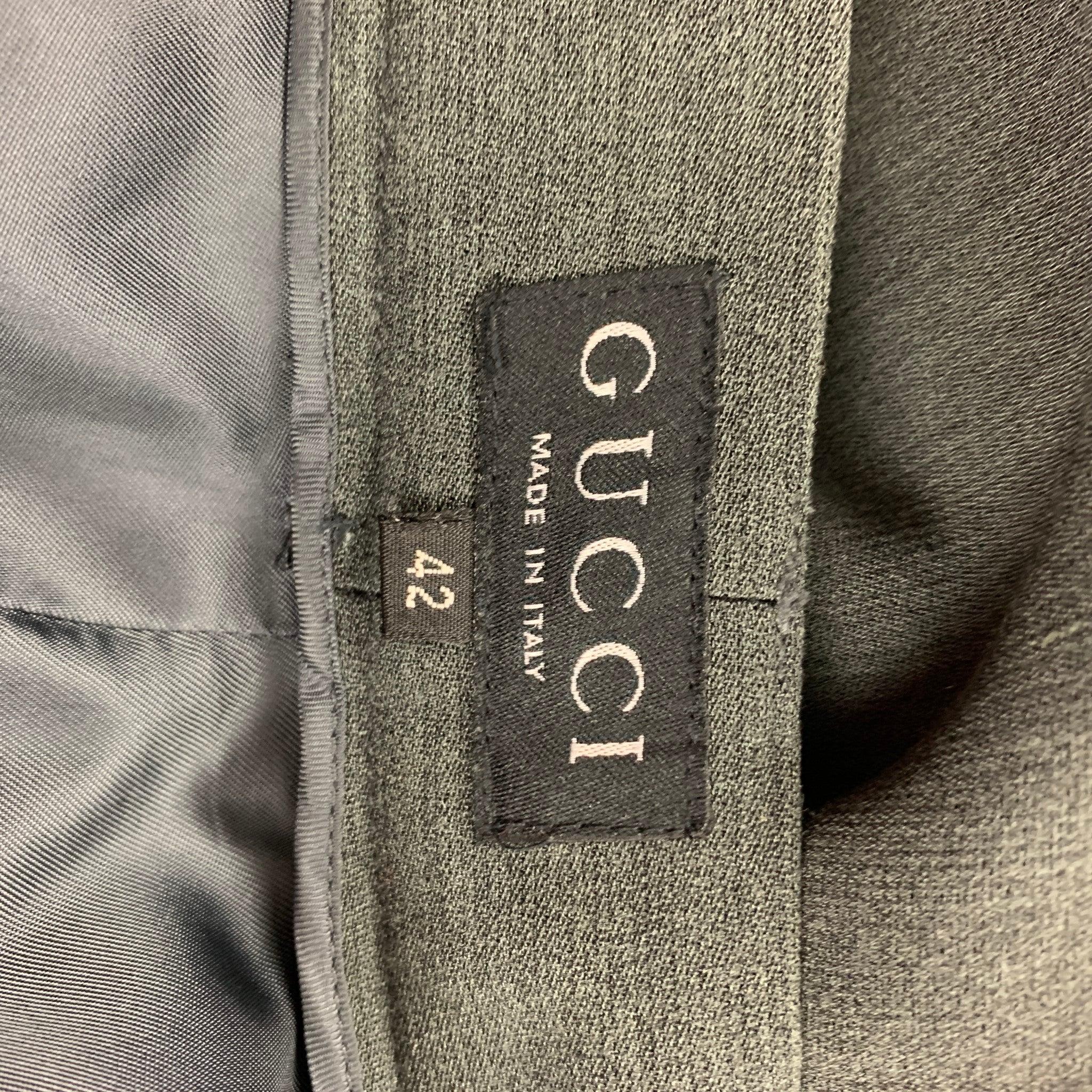 Vintage GUCCI Size 8 Gray Wool Rayon Heather Single Breasted Pants Suit For Sale 7