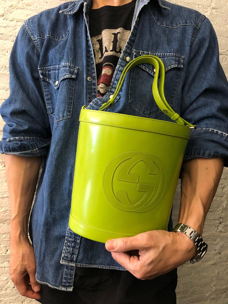 Vintage GUCCI Leather Bucket Shoulder Hand Bag Lime