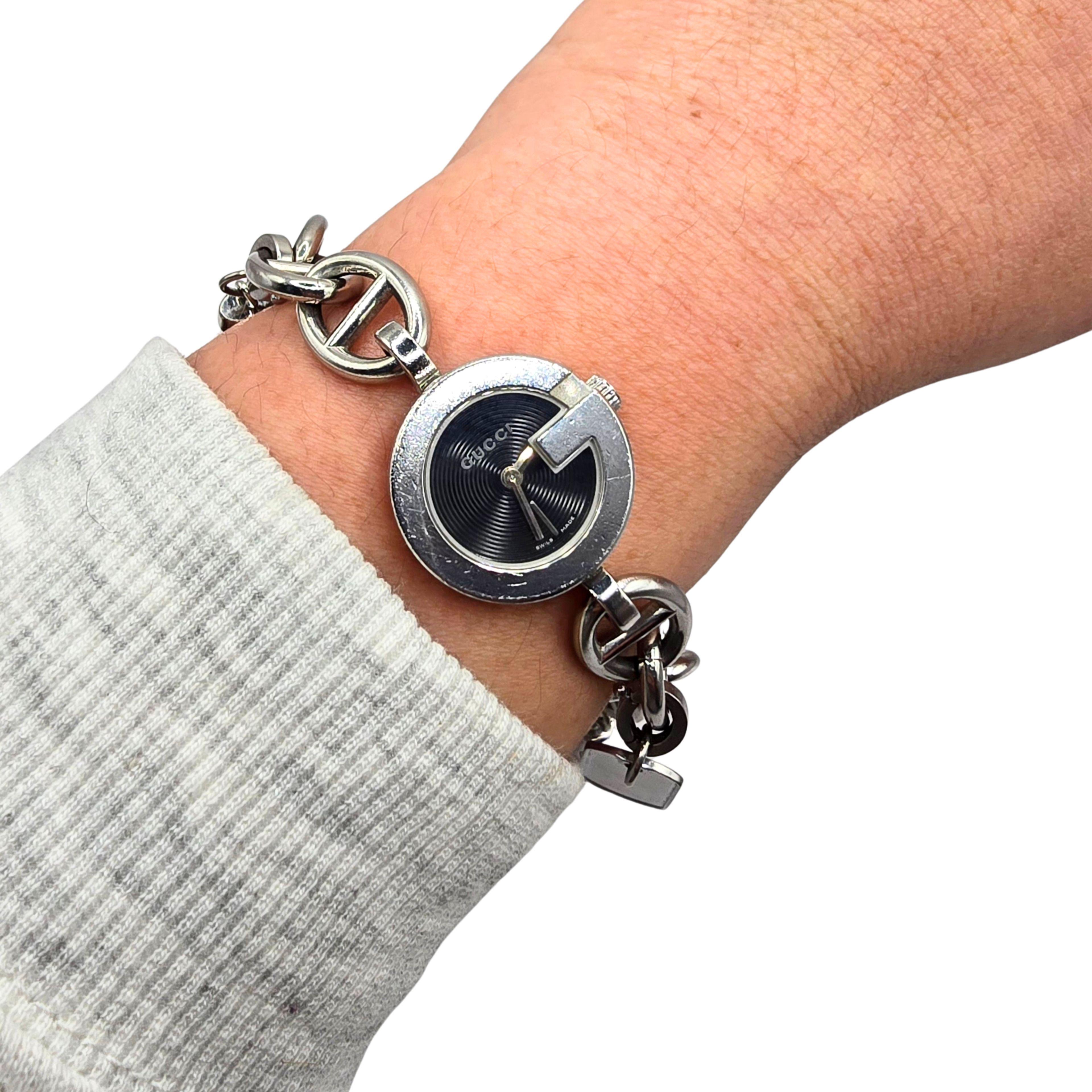 Modern Vintage Gucci Stainless Steel Bracelet Watch with Charms Model 107 For Sale