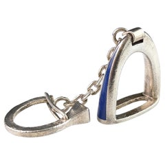 Llavero vintage Gucci de plata de ley y esmalte, charm, estribo y clavo