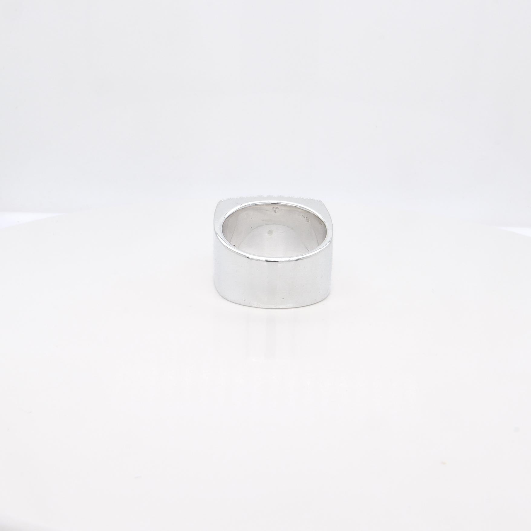 Vintage Gucci Sterling Silver Grooved Rectangular Signet Ring 4