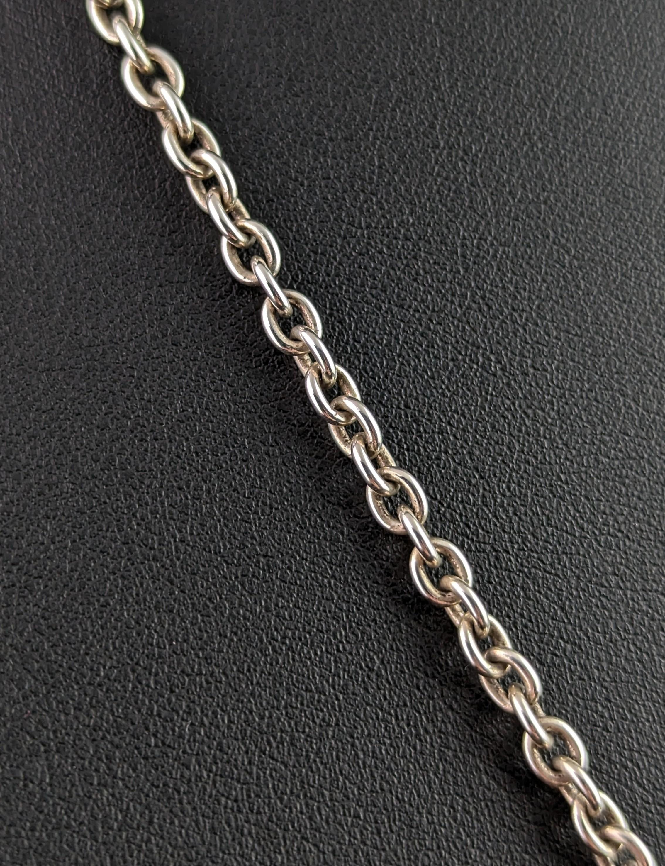 Vintage Gucci sterling silver interlocking G pendant necklace, silver chain For Sale 1