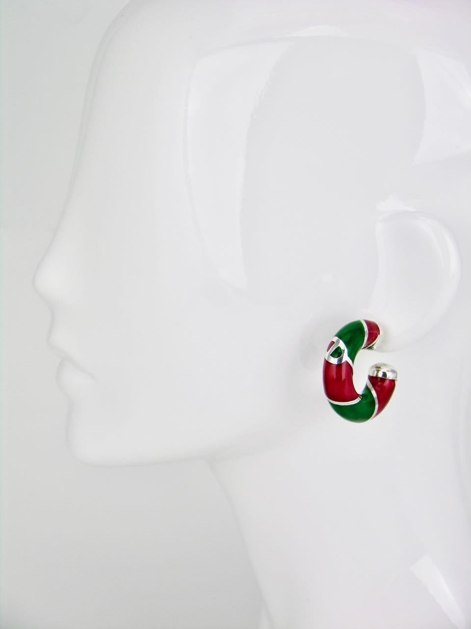 Modernist Vintage Gucci Sterling Silver Red and Green Enamel Designer Hoop Earrings, 1980s For Sale