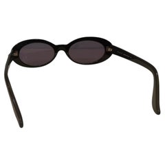 Vintage Gucci Sunglasses Womens Oval GG 2413 Circa 1990s