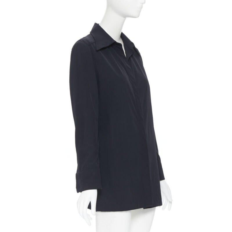 vintage GUCCI TOM FORD 1996 black ray nylon wide collar casual long shirt IT38
Référence : TGAS/A05695
Marque : Gucci
Designer : Tom Ford
Collection : 1997
Matière : Rayon, mélange
Couleur : Noir
Motif : Solide
Fermeture : bouton
Détails