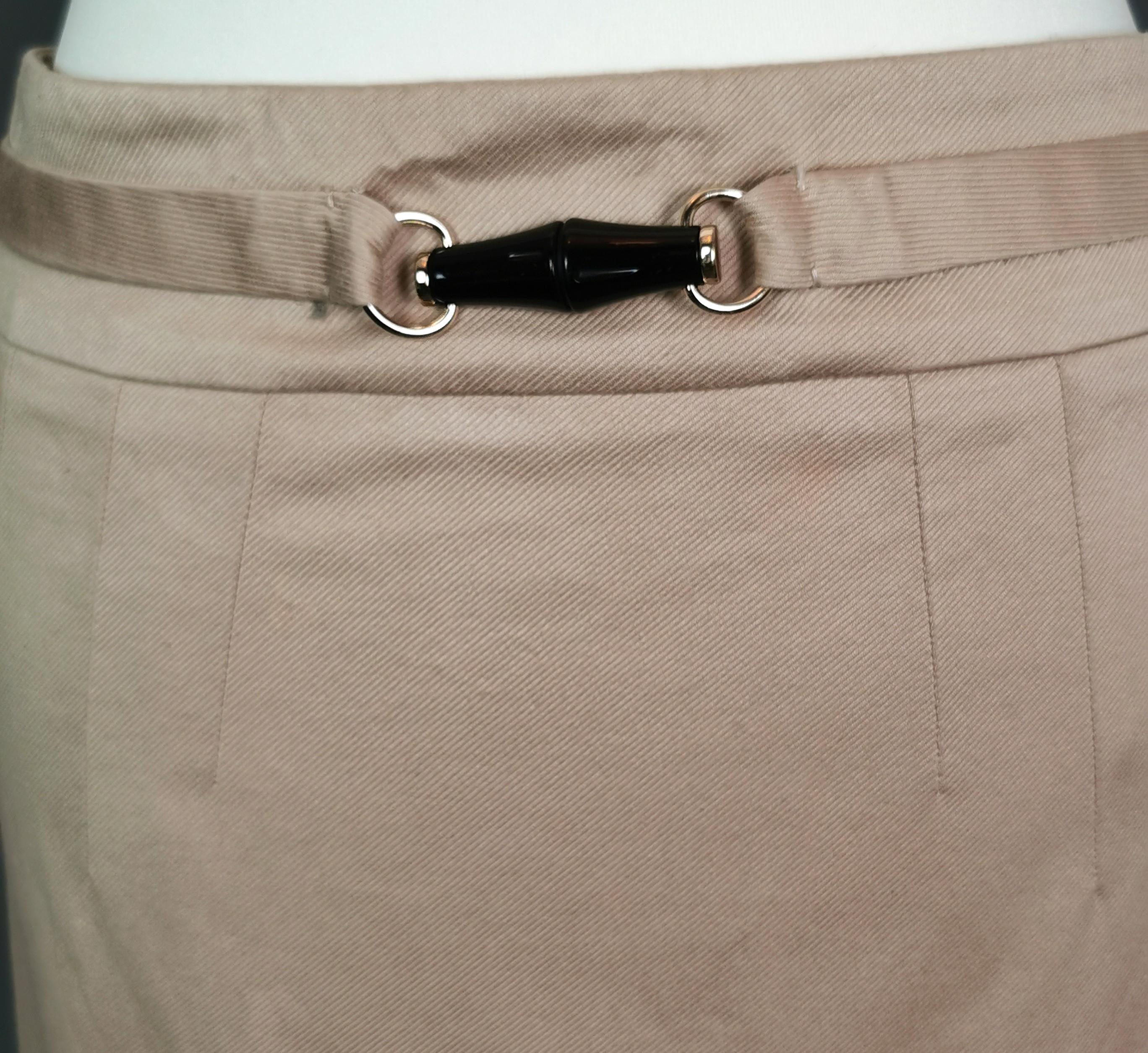 Beige Vintage Gucci Tom Ford bamboo trim pencil skirt  For Sale