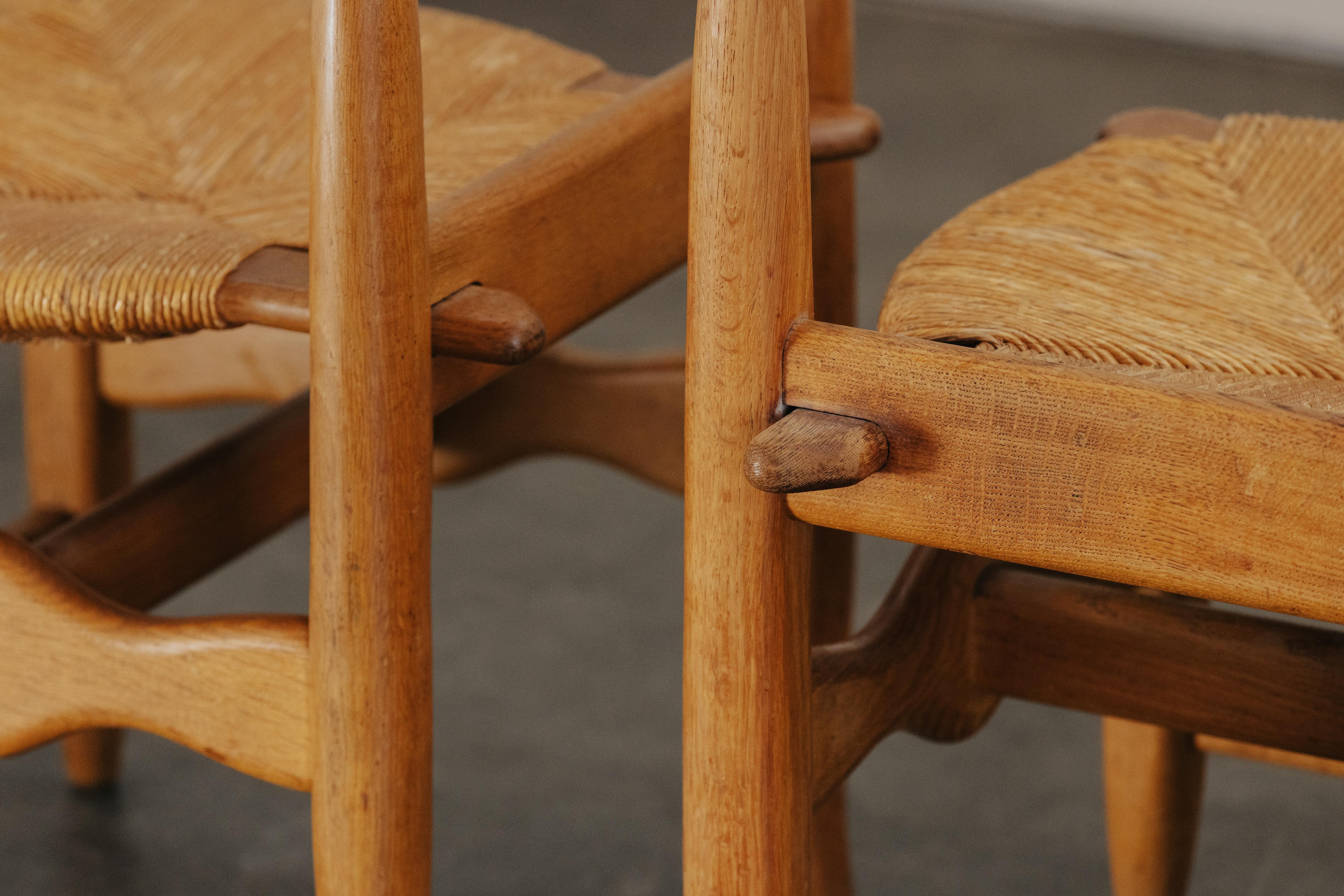 Vintage Guillerme et Chambron Dining Chairs in Oak, From France, 1970 For Sale 4