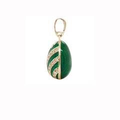 Vintage Guilloché Green Enamel and 14 Carat Yellow Gold Egg Charm