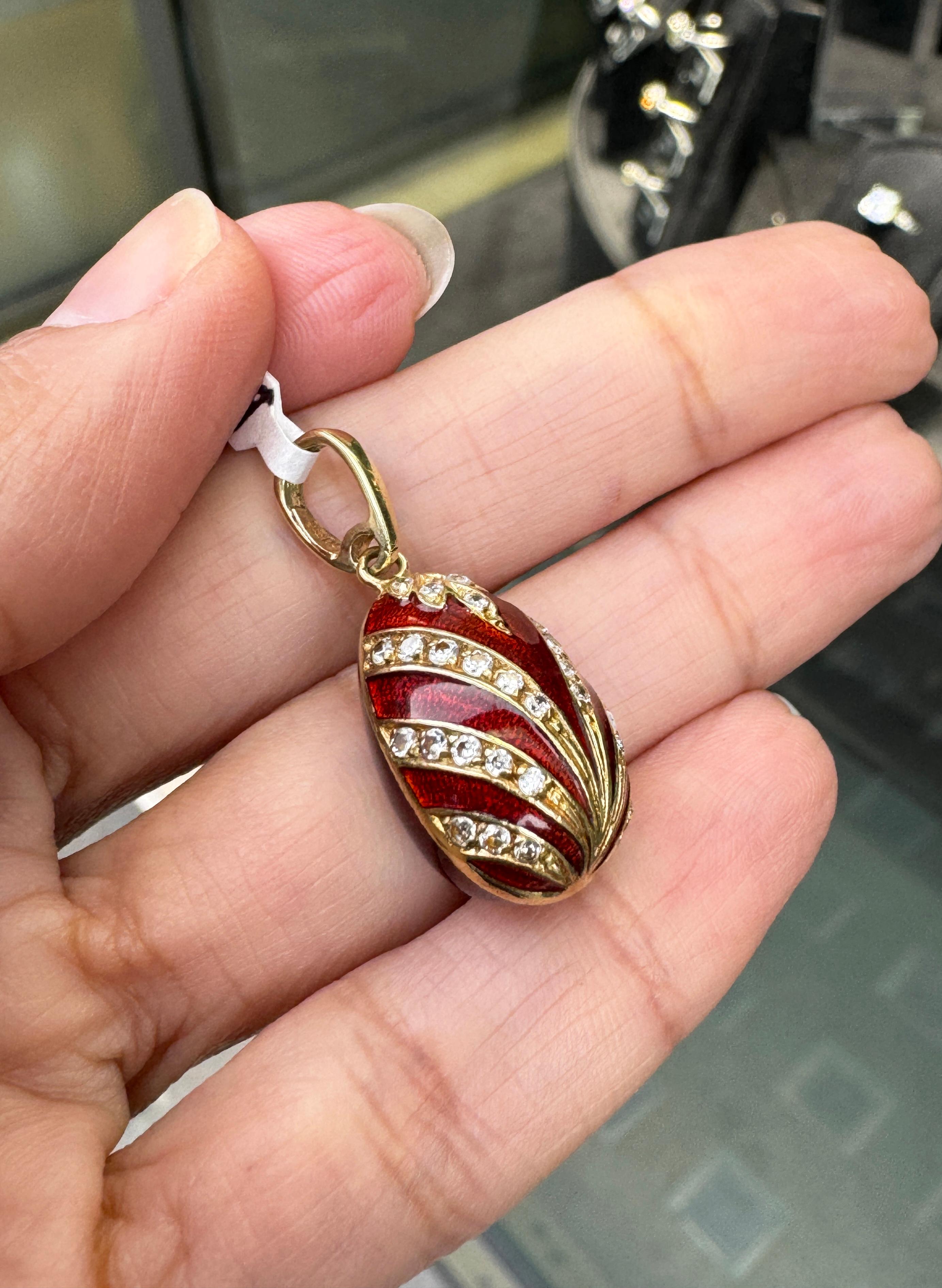 Vintage Guilloché Red Enamel and 14 Carat Yellow Gold Egg Charm 3