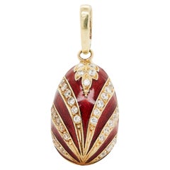 Vintage Guilloché Red Enamel and 14 Carat Yellow Gold Egg Charm
