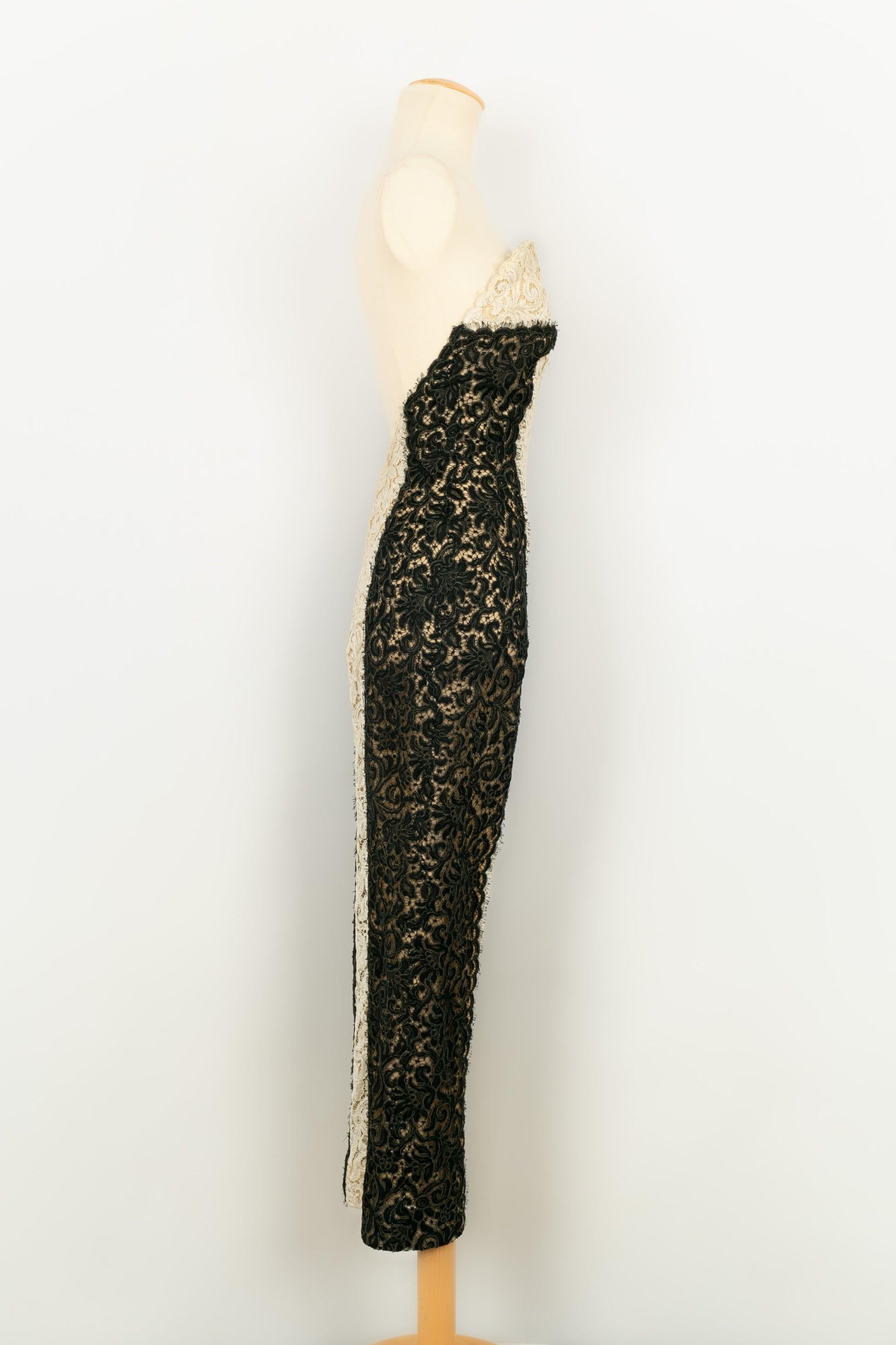 Vintage Guipure Jumpsuit in Black and White Lace In Good Condition In SAINT-OUEN-SUR-SEINE, FR