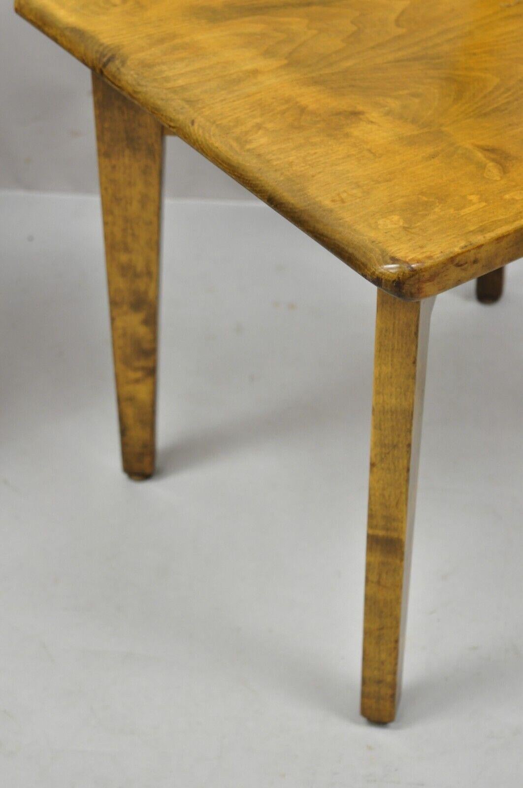 Paire de chaises d'appoint vintage en bois Gunlocke, de style moderne du milieu du siècle dernier en vente 6