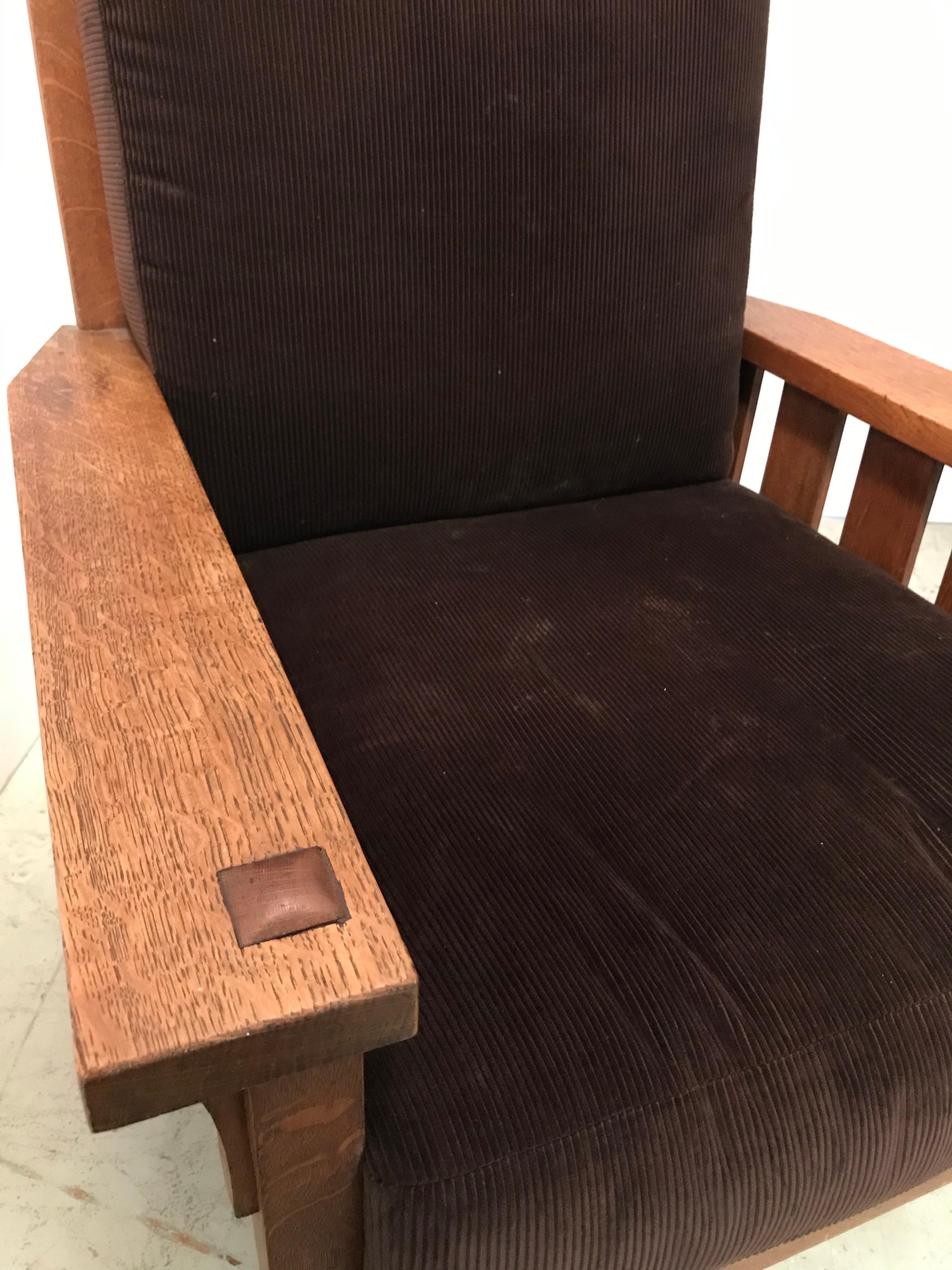 Early 20th Century Vintage Gustav Stickley Morris Chair For Sale