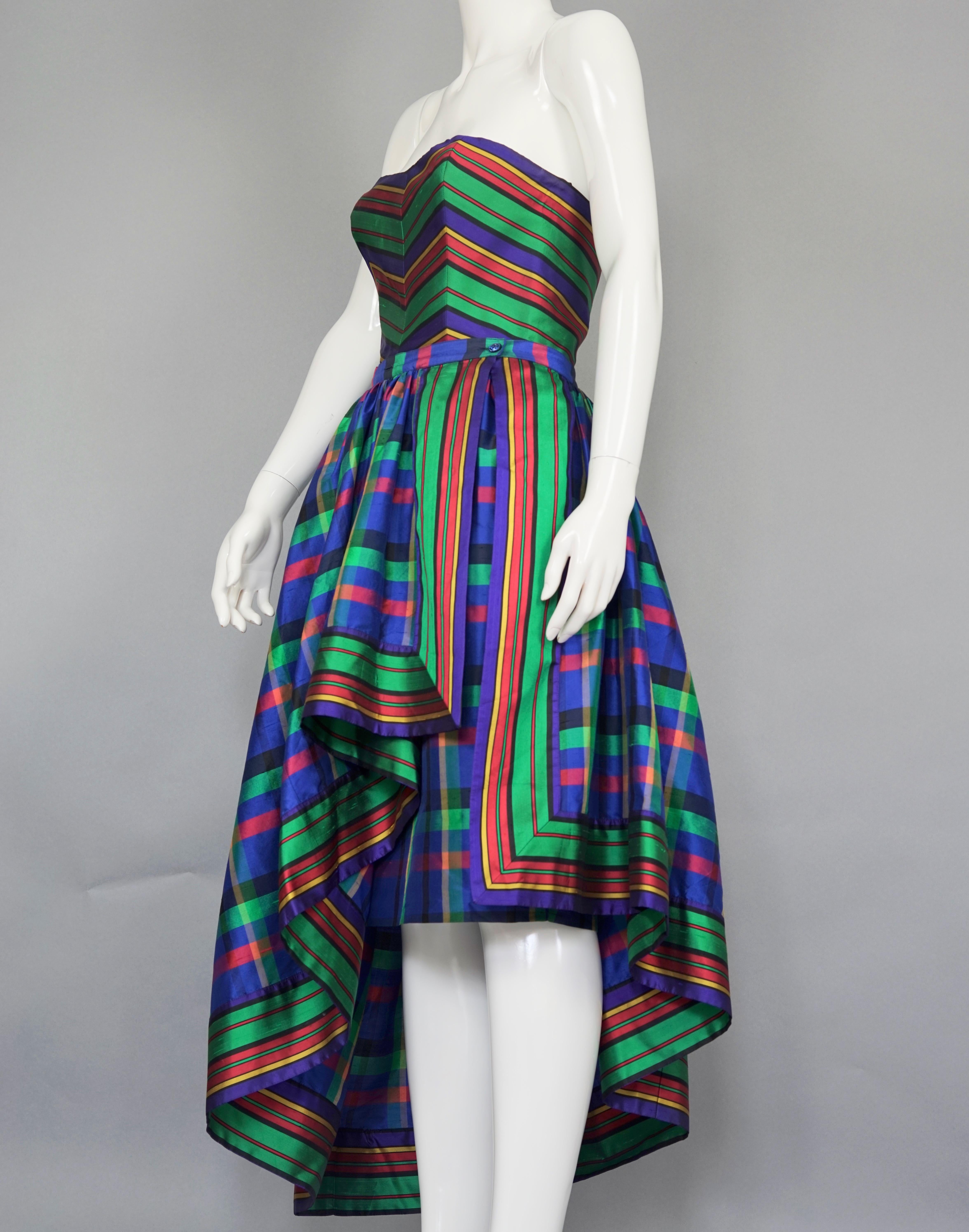 Vintage GUY LAROCHE Silk Chevron Plaid Tube Dress Over Skirt Set In Excellent Condition For Sale In Kingersheim, Alsace