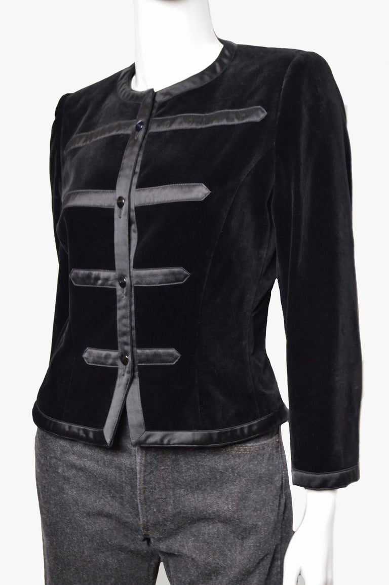Veste Vintage Guy Laroche Années 80 - Taille 38 - Rose Avec Boutons Bijoux - Occasion Très Bon état
