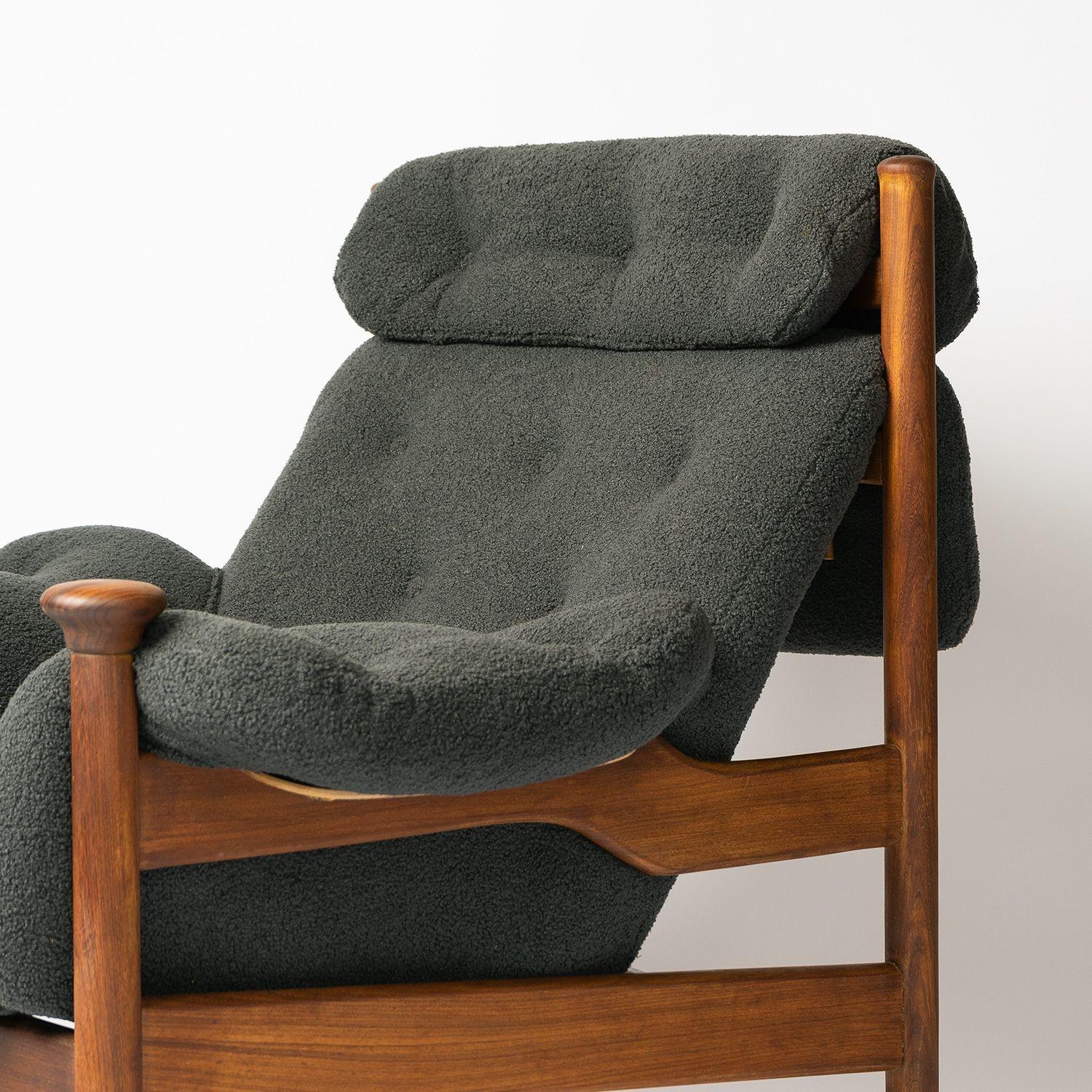 British Vintage Guy Rogers 'Santa Fe' Armchair with Bouclé Upholstery, 1960s