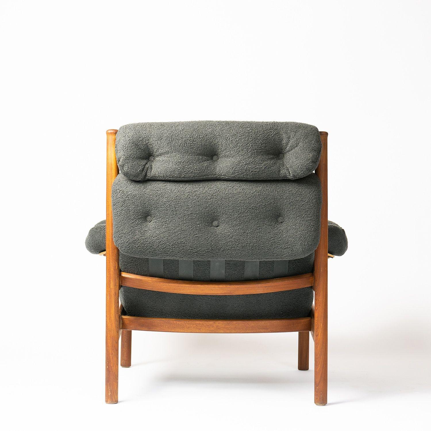 Vintage Guy Rogers 'Santa Fe' Armchair with Bouclé Upholstery, 1960s 2