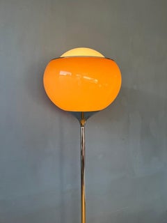Vintage Guzzini Flash 'Bud Grande' Space Age Floor Lamp, 1970s