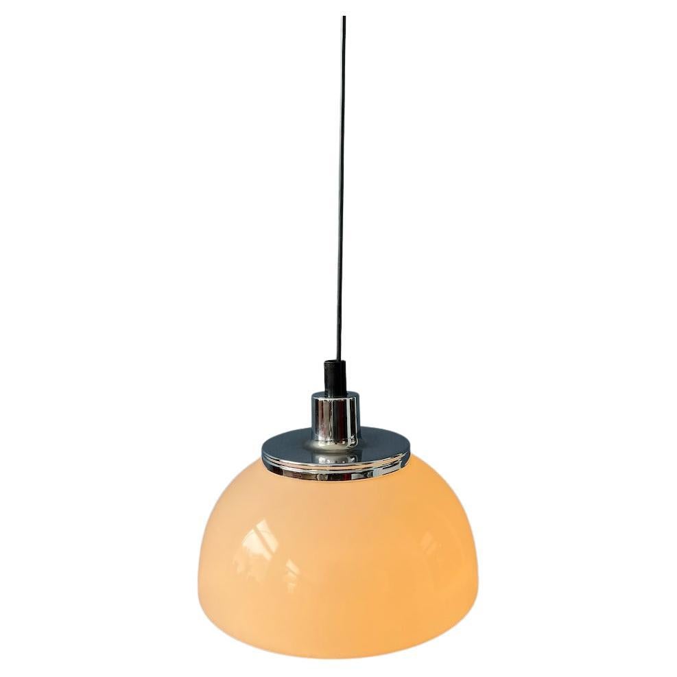Vintage Guzzini White Faro Acrylic Glass Pendant Lamp, 1970s For Sale