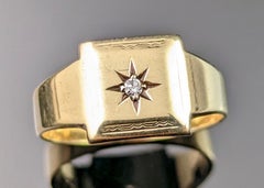 Anello con diamante incastonato a stella vintage, oro giallo 9 ct.