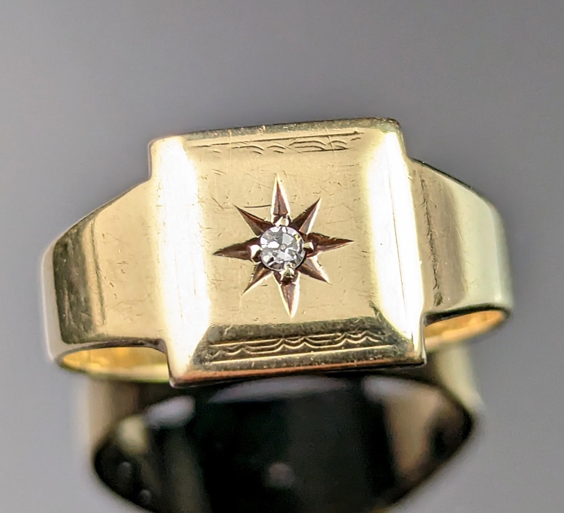 Art Deco Vintage star Set Diamond Signet Ring, 9k Yellow Gold For Sale