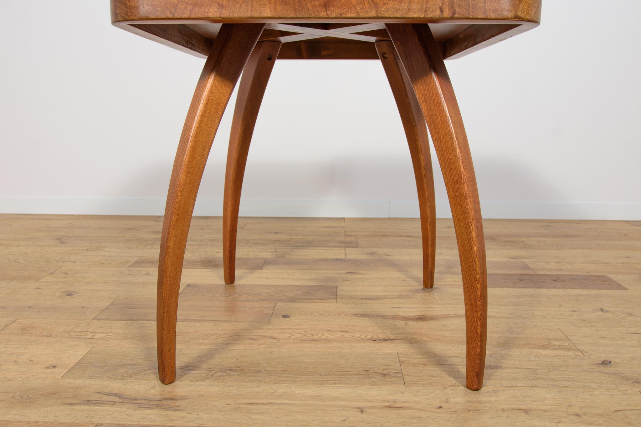 Mid-20th Century Vintage H-259 Coffee Table by Jindřich Halabala for UP Závody, 1950s For Sale