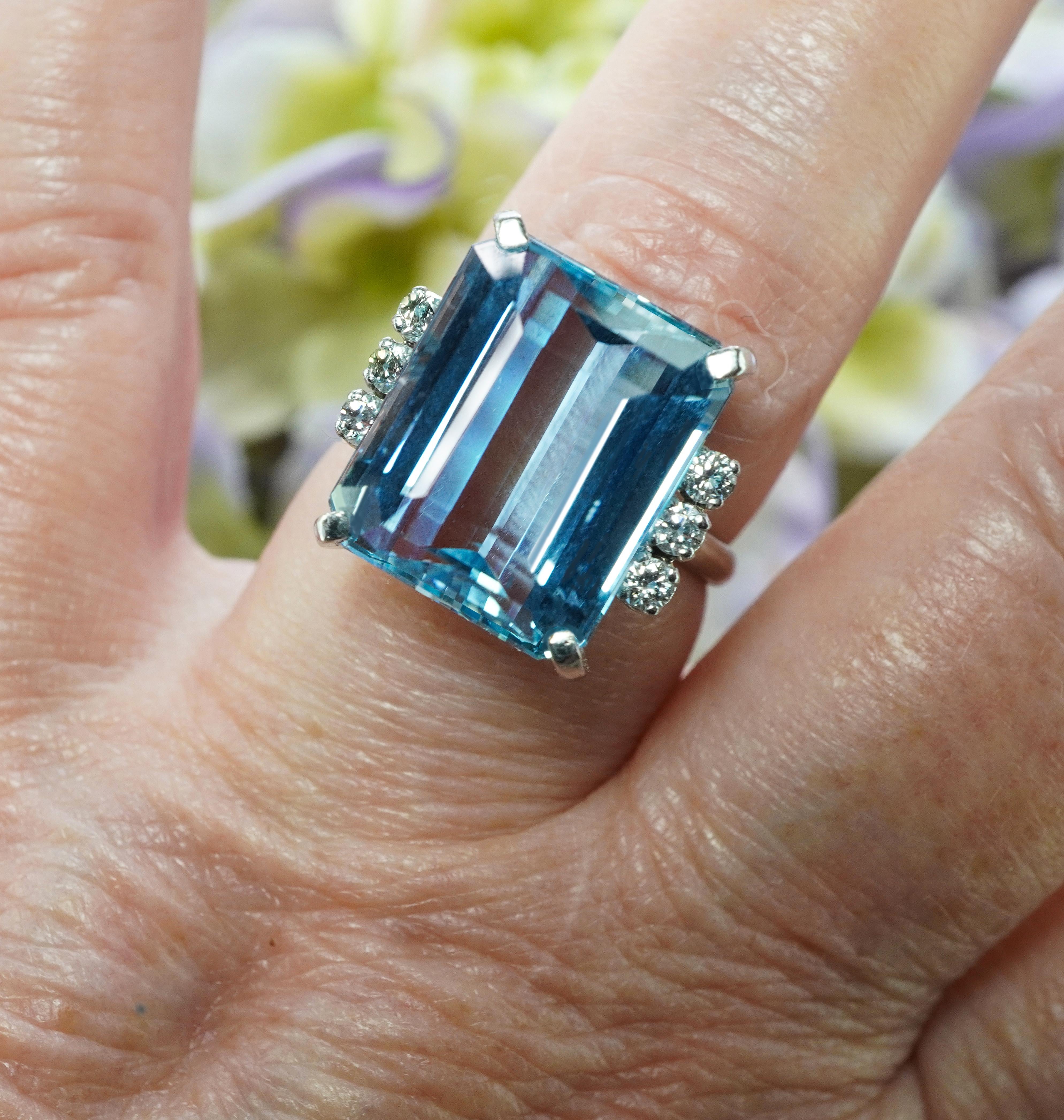 Vintage H Stern 15ct Emerald cut Aquamarine Diamond Ring 18K White Gold Designer For Sale 7