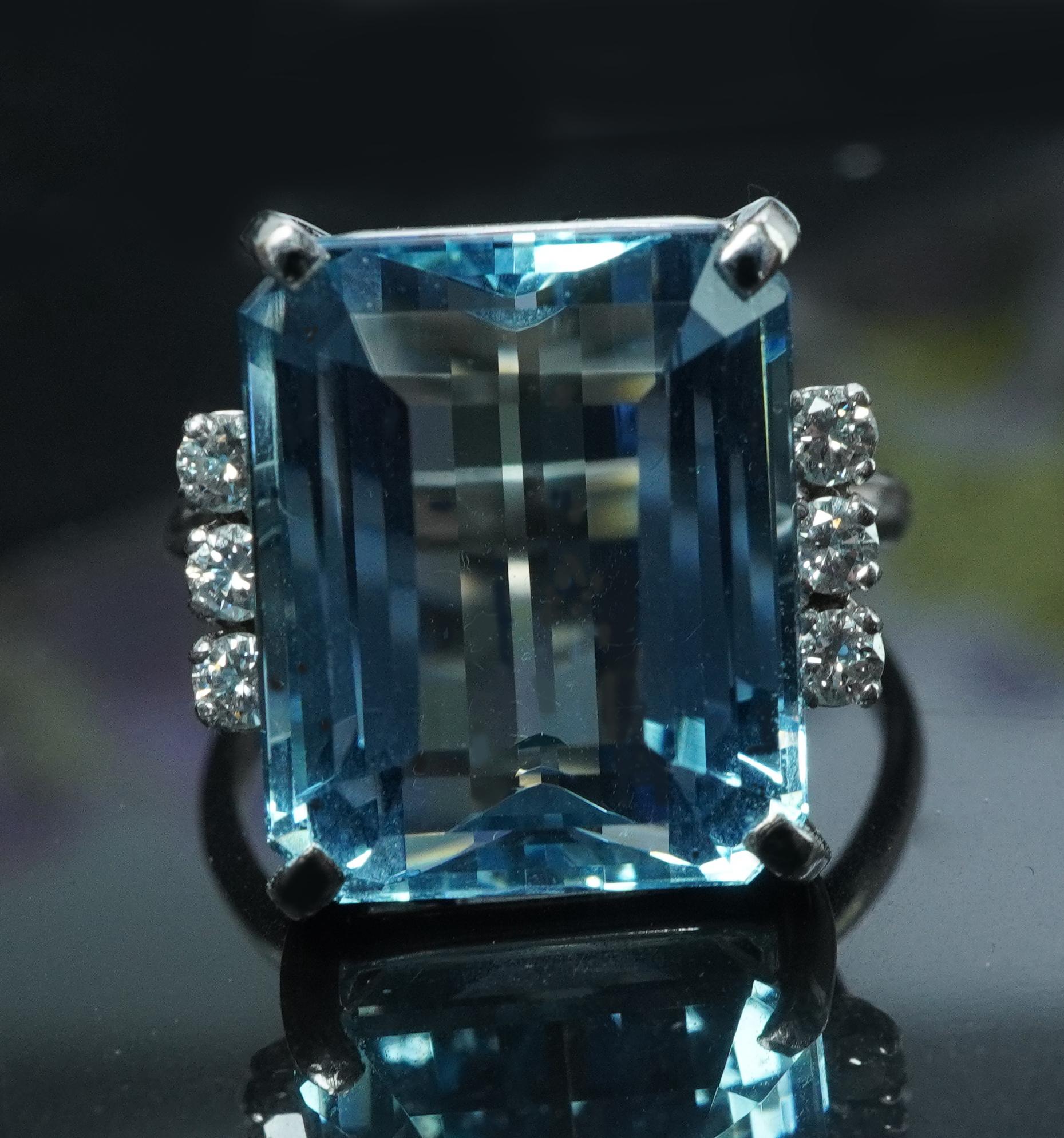 Emerald Cut Vintage H Stern 15ct Emerald cut Aquamarine Diamond Ring 18K White Gold Designer For Sale