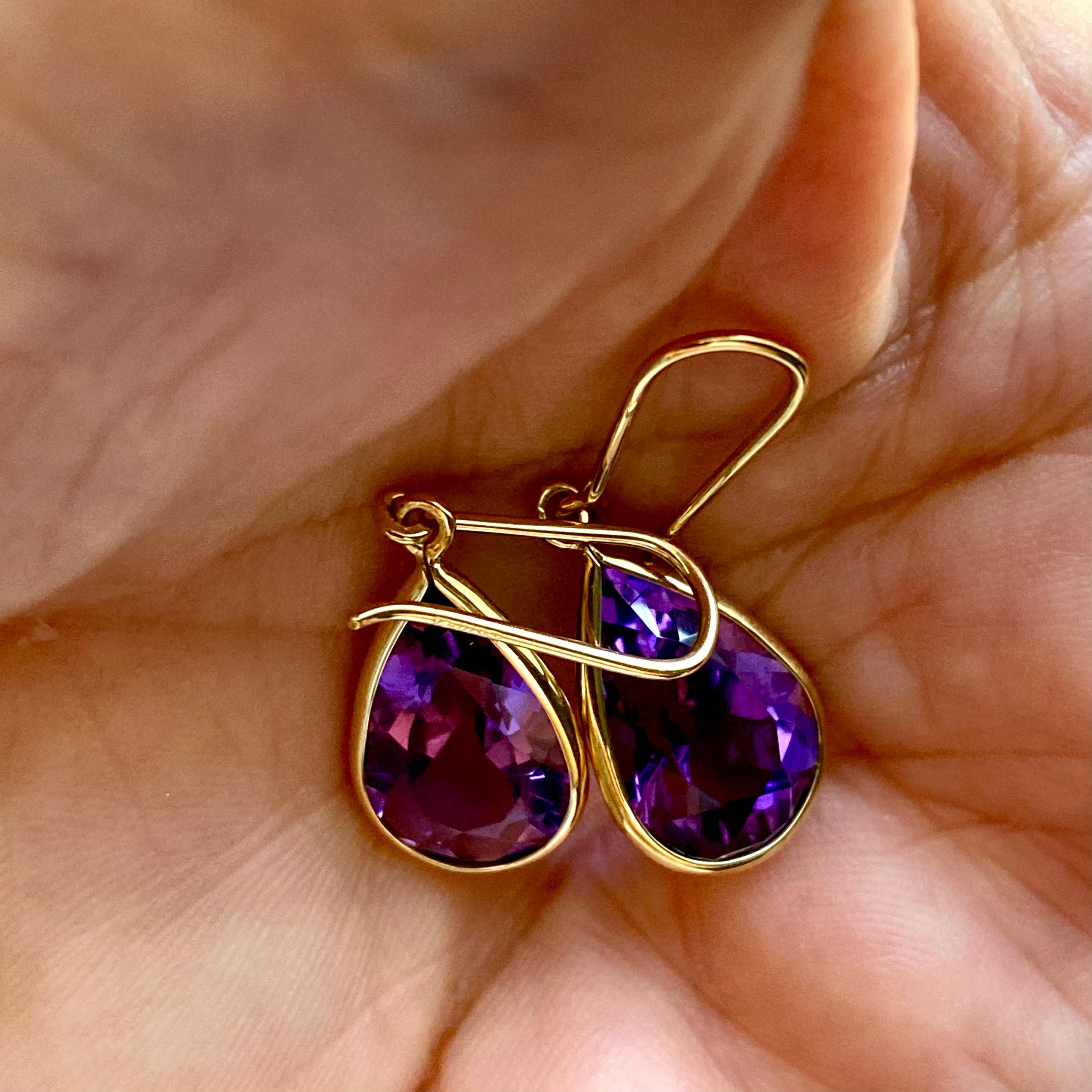 Vintage H. Stern 18k Gold Bezel Amethyst Drop Hoop Earrings 1.5 Inch Long 6