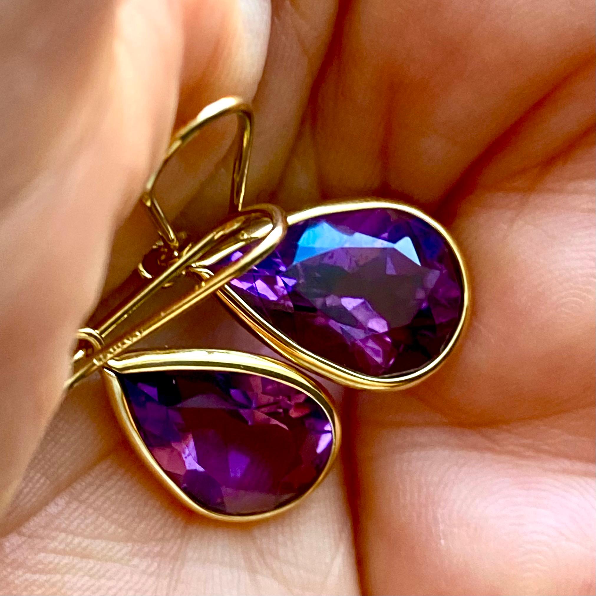 Vintage H. Stern 18k Gold Bezel Amethyst Drop Hoop Earrings 1.5 Inch Long 7