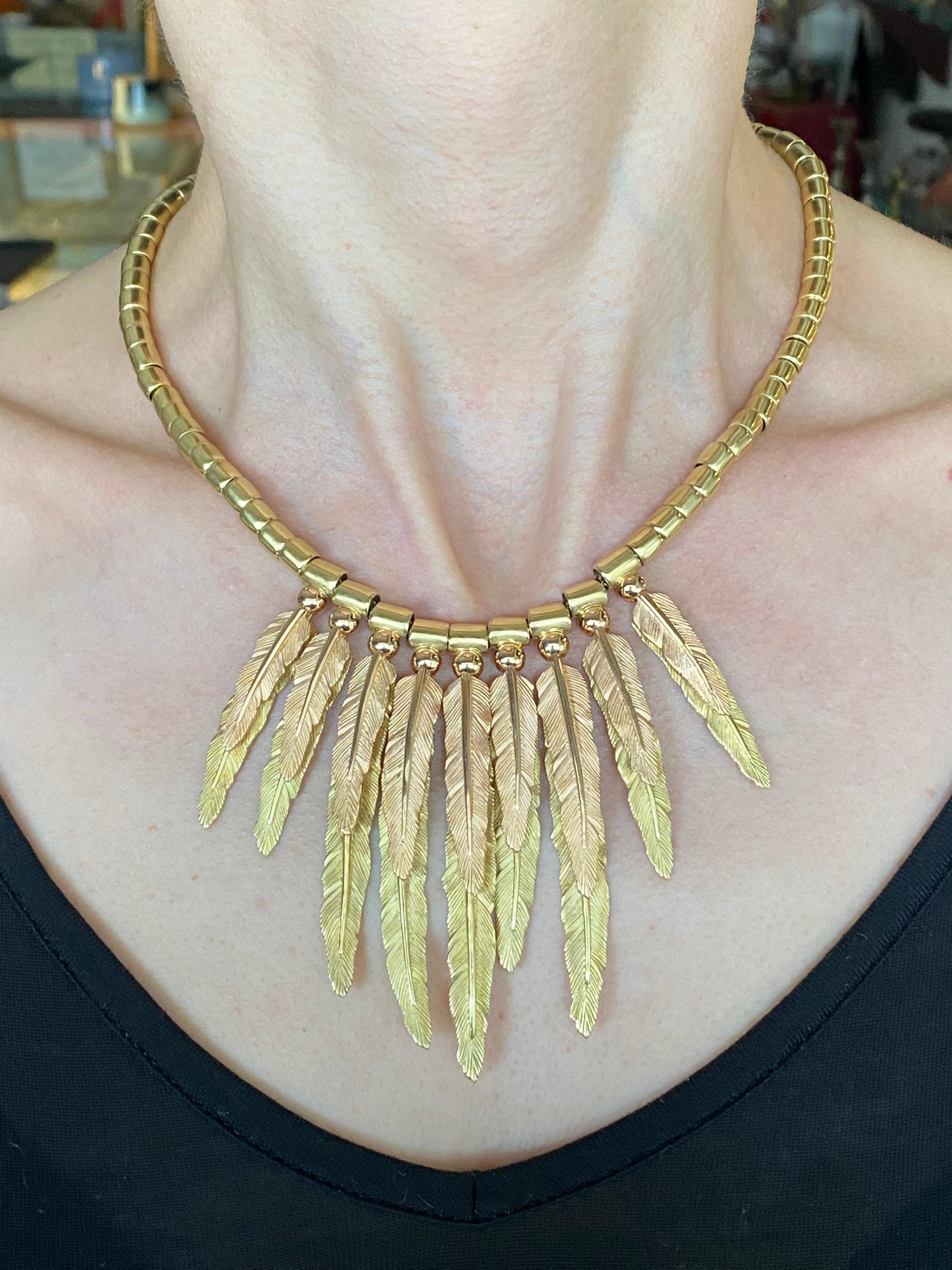 Vintage H. Stern 18K Yellow Gold Bead Necklace w/ Feather Leaves Pendant 10