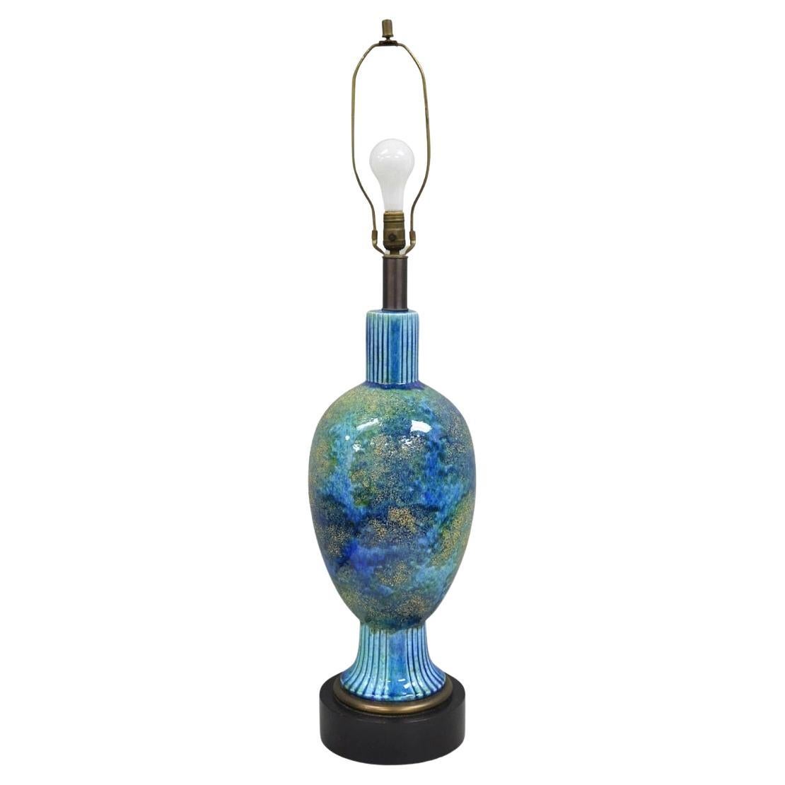 Vintage Haeger Mid Century Italian Modern Pottery Blue Glazed Table Lamp (lampe de table en céramique émaillée bleue)