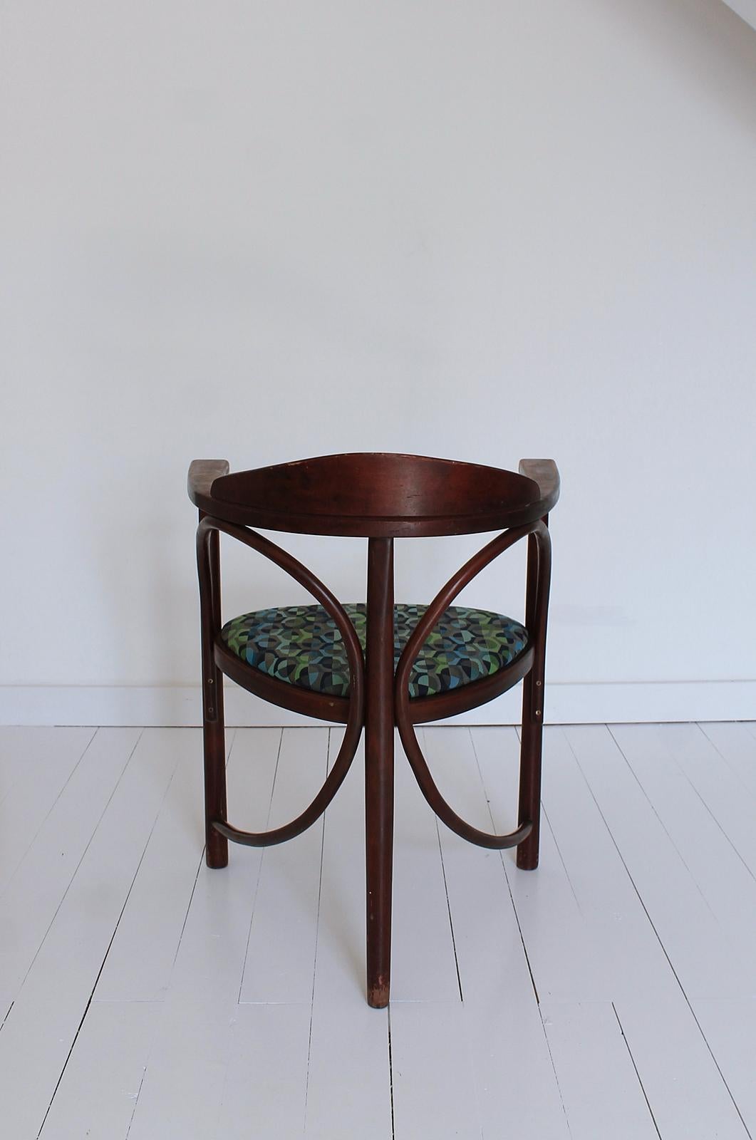 Vintage HajduThonet Schreibtischstuhl Nr 81 Rondo 1980 Ungarn (Gebeizt)
