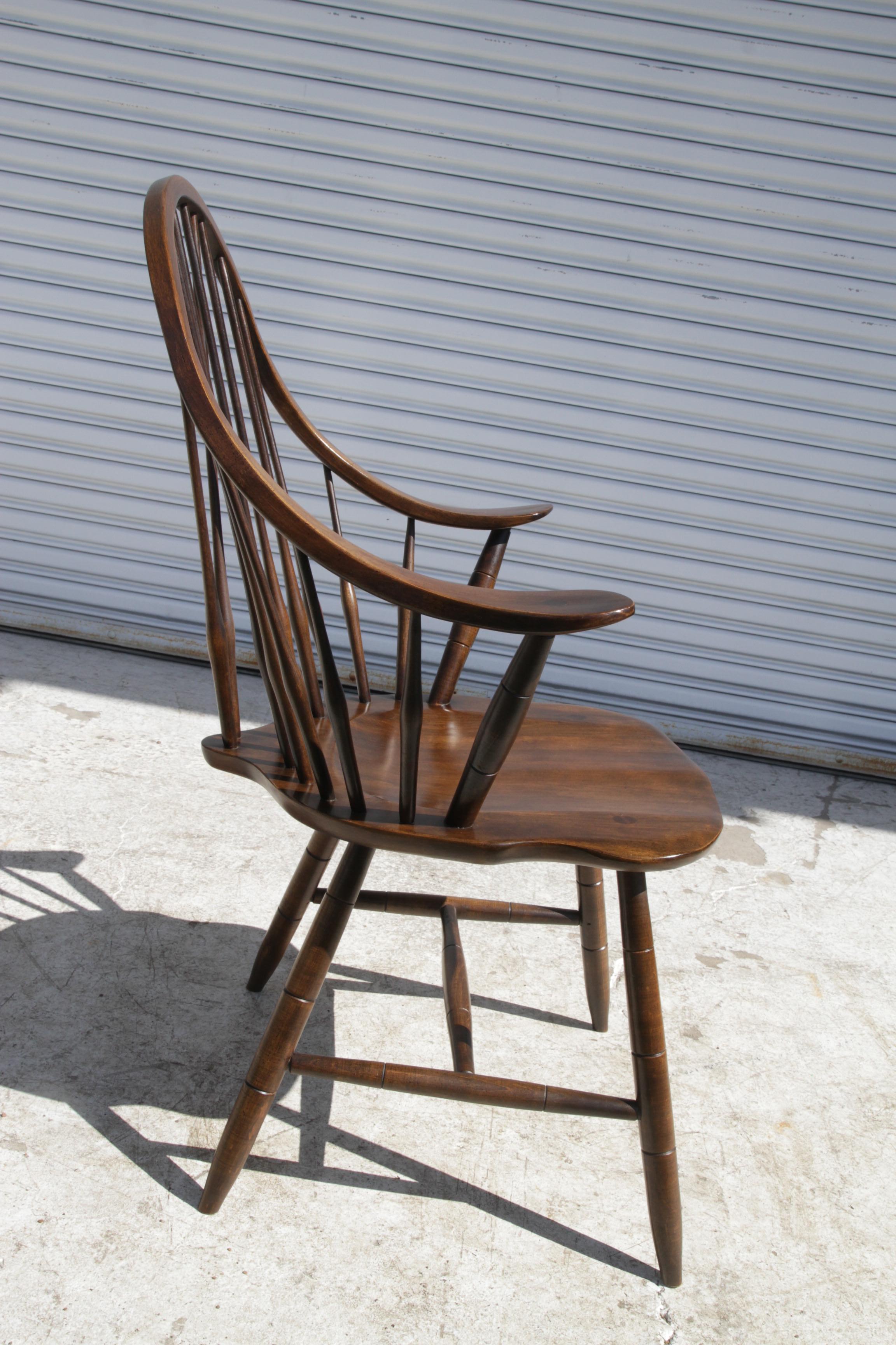 Vintage Hale of Vermont Windsor Spindle Back Dining Chair For Sale 1