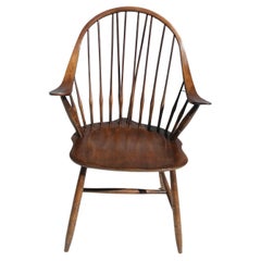 Vintage Hale of Vermont Windsor Spindle Back Dining Chair